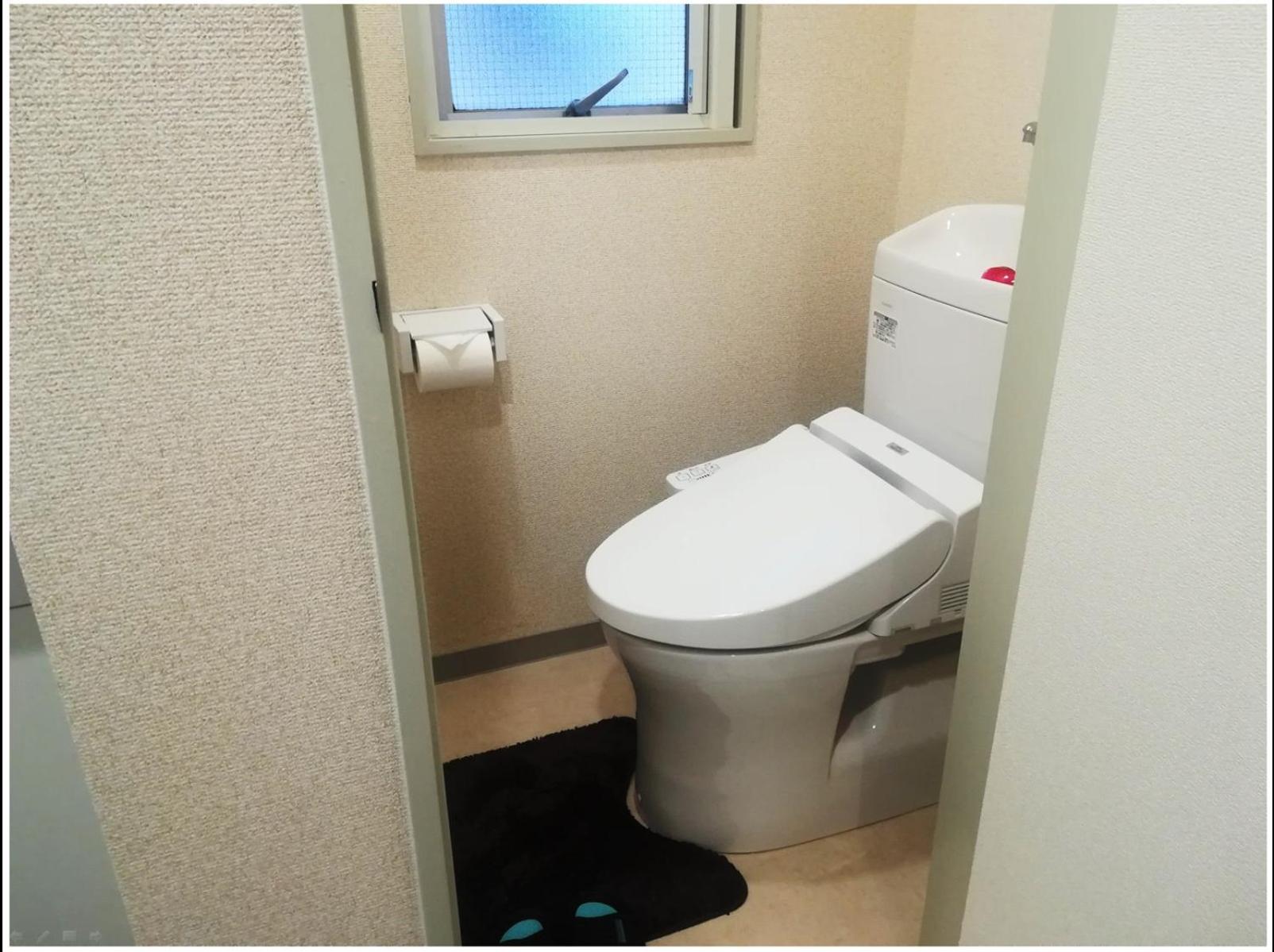 Deluxe Room (2 Adults + 1 Child) - Photo 11