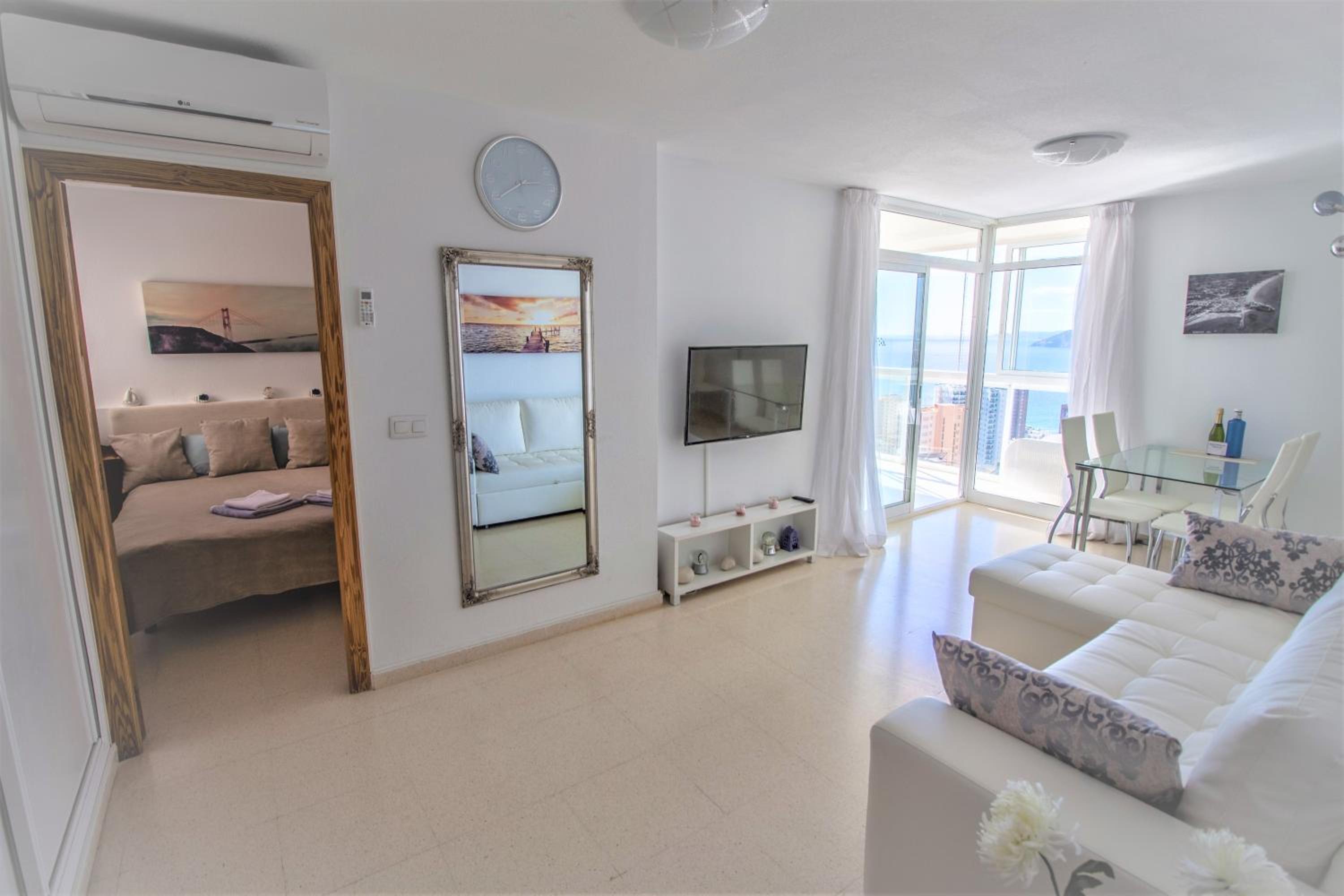 Apartamento con vista al mar