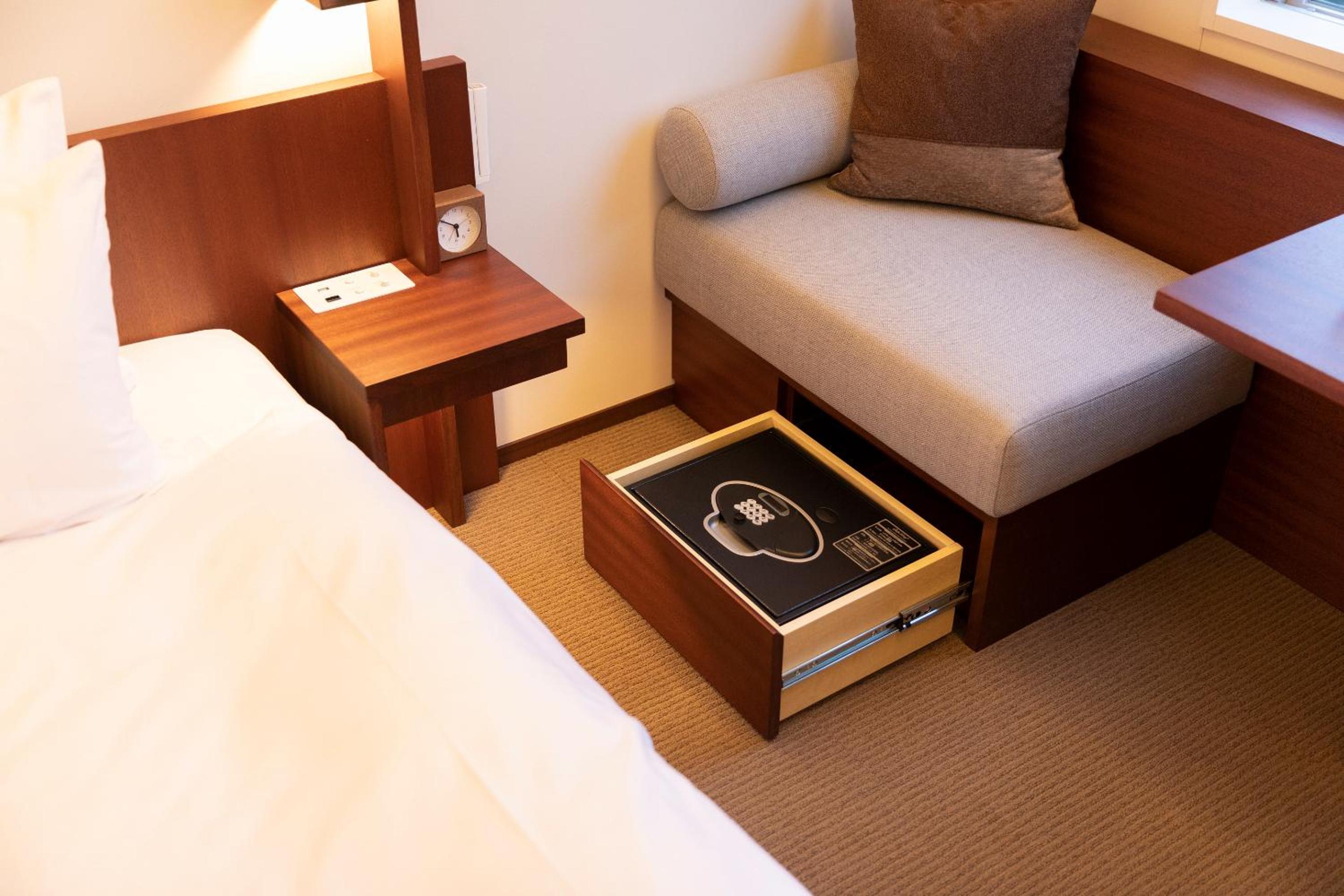 Comfort Twin Room (1 Adult) - Non-Smoking - Photo 2