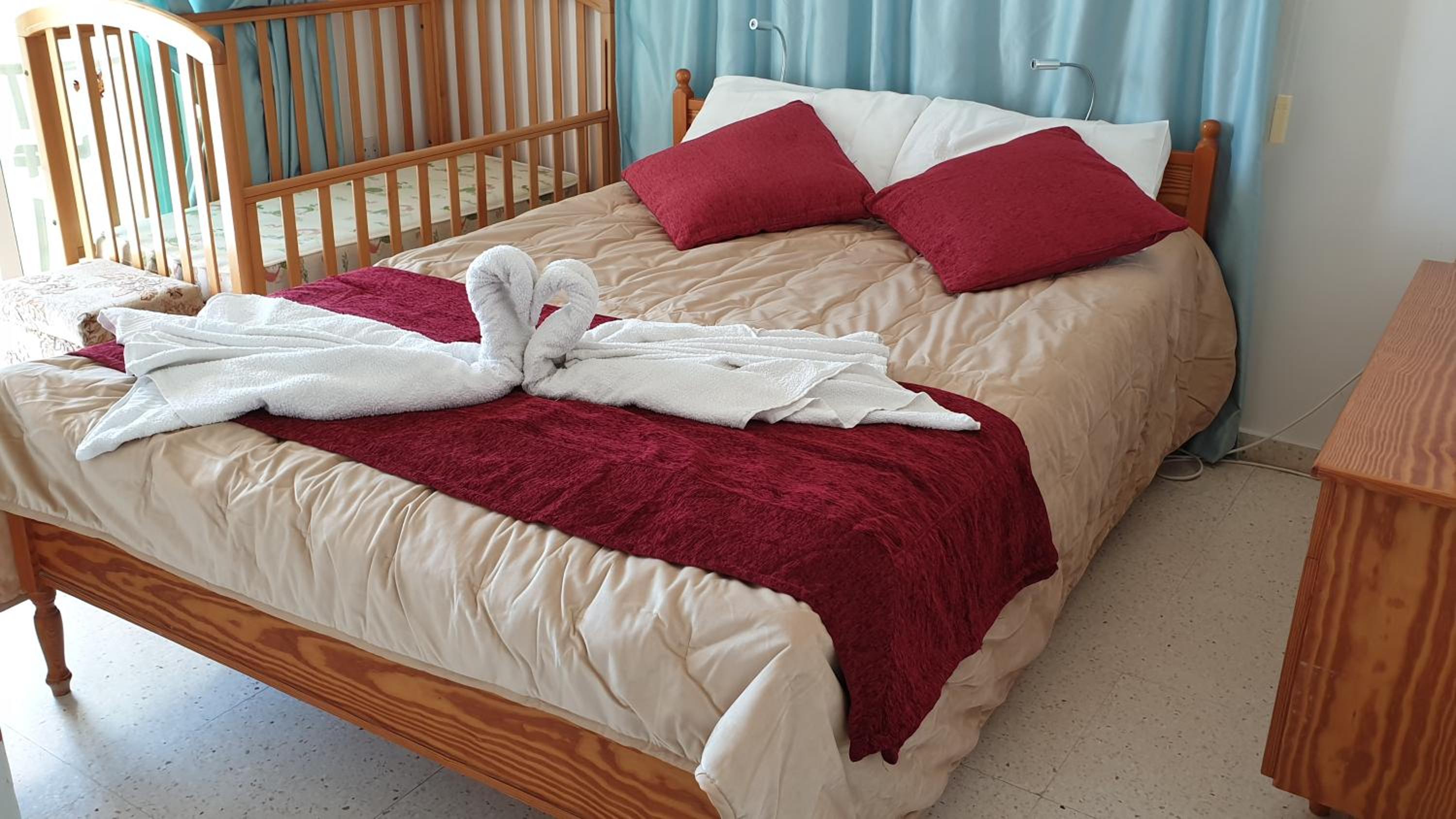 Two-Bedroom Apartment - Photo 19