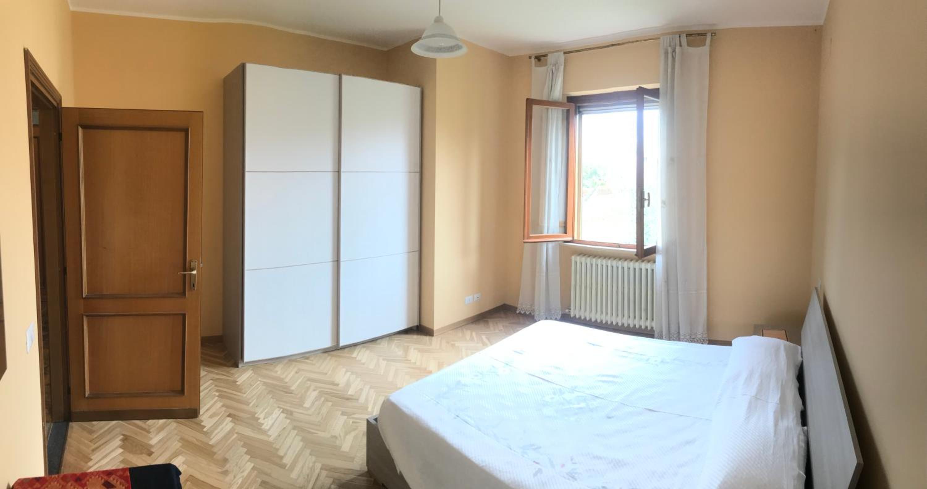 One-Bedroom House - Photo 11