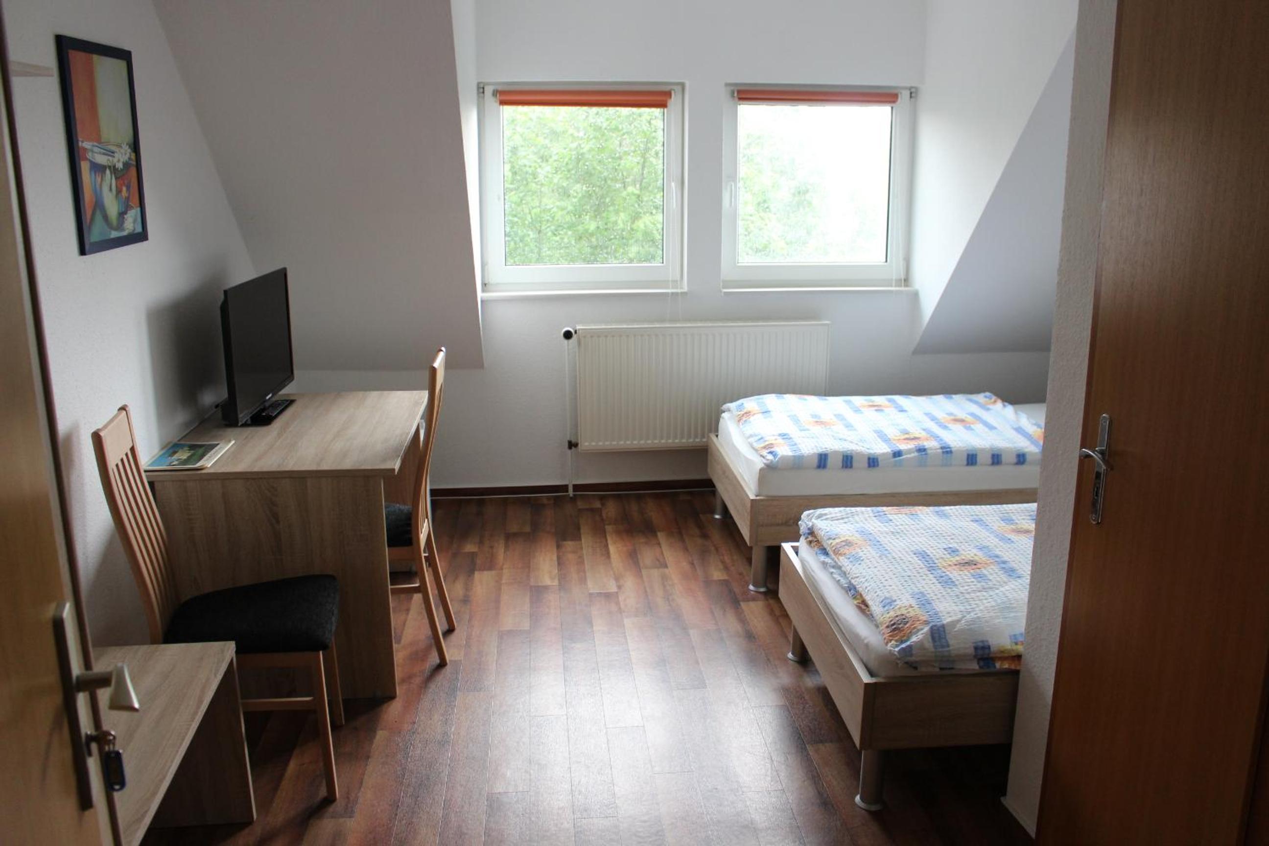 Double or Twin Room with Shower photo 2