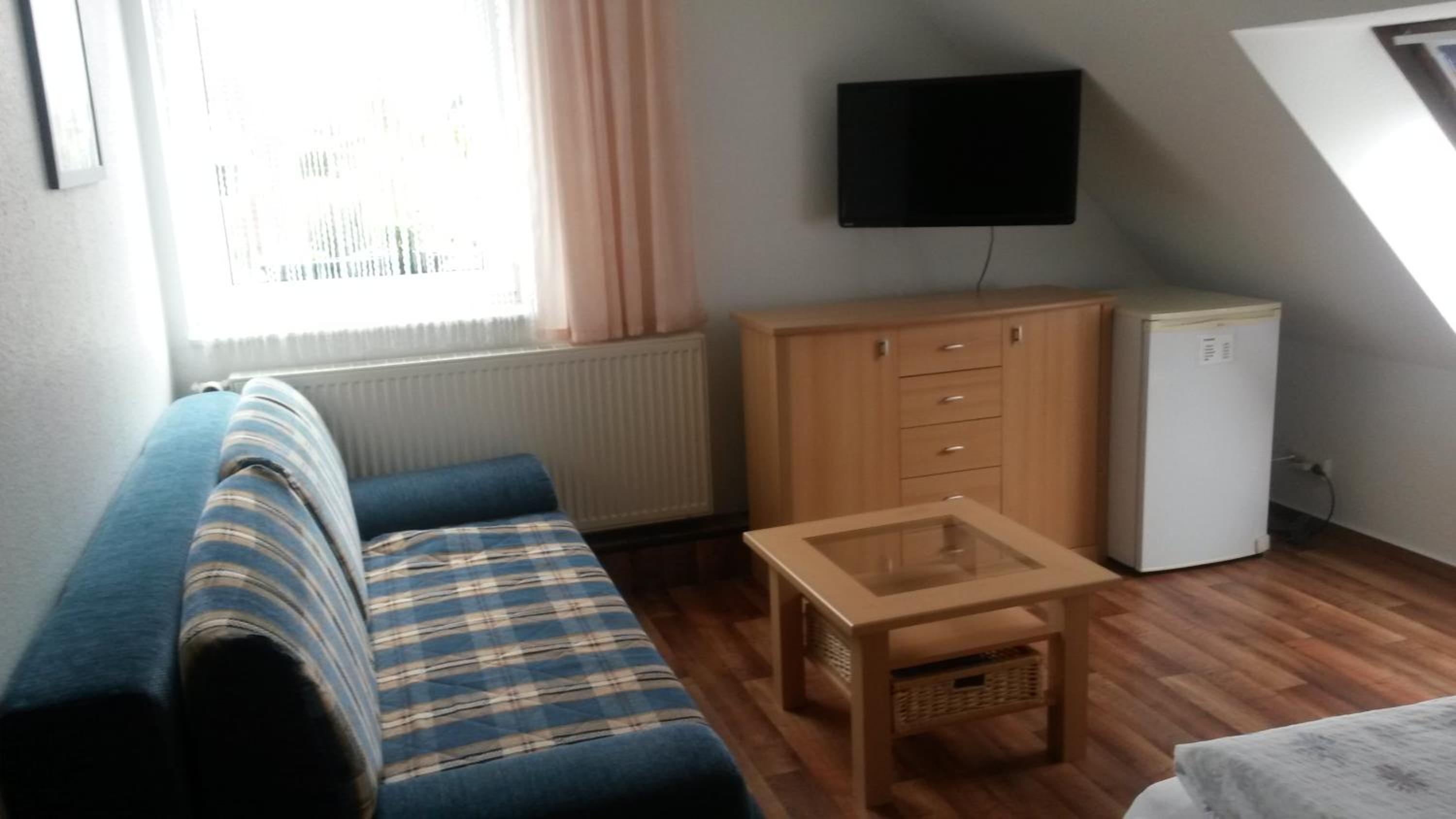 Twin Room with Private Bathroom photo 1