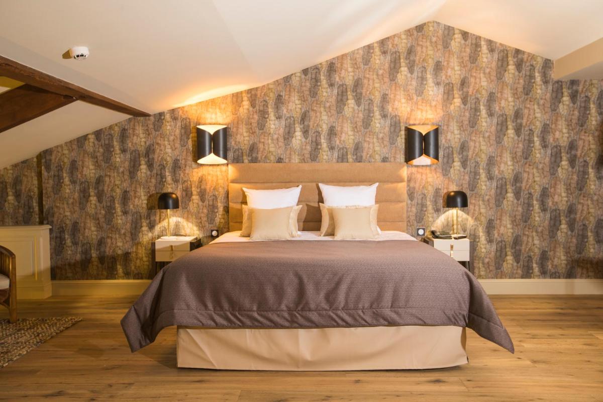 Deluxe Junior Suite