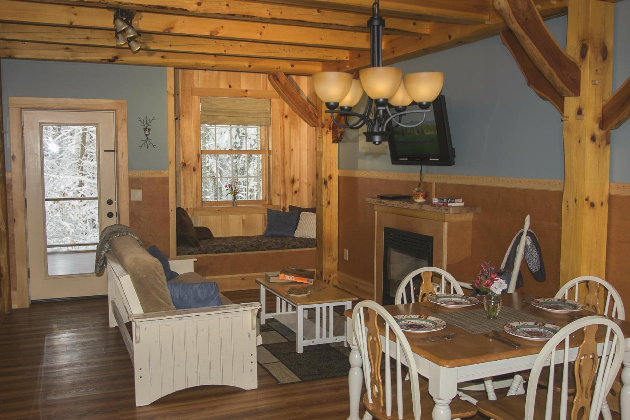 Cabin #4 - Serene Outlook with Forest View (Pet Friendly) photo 1