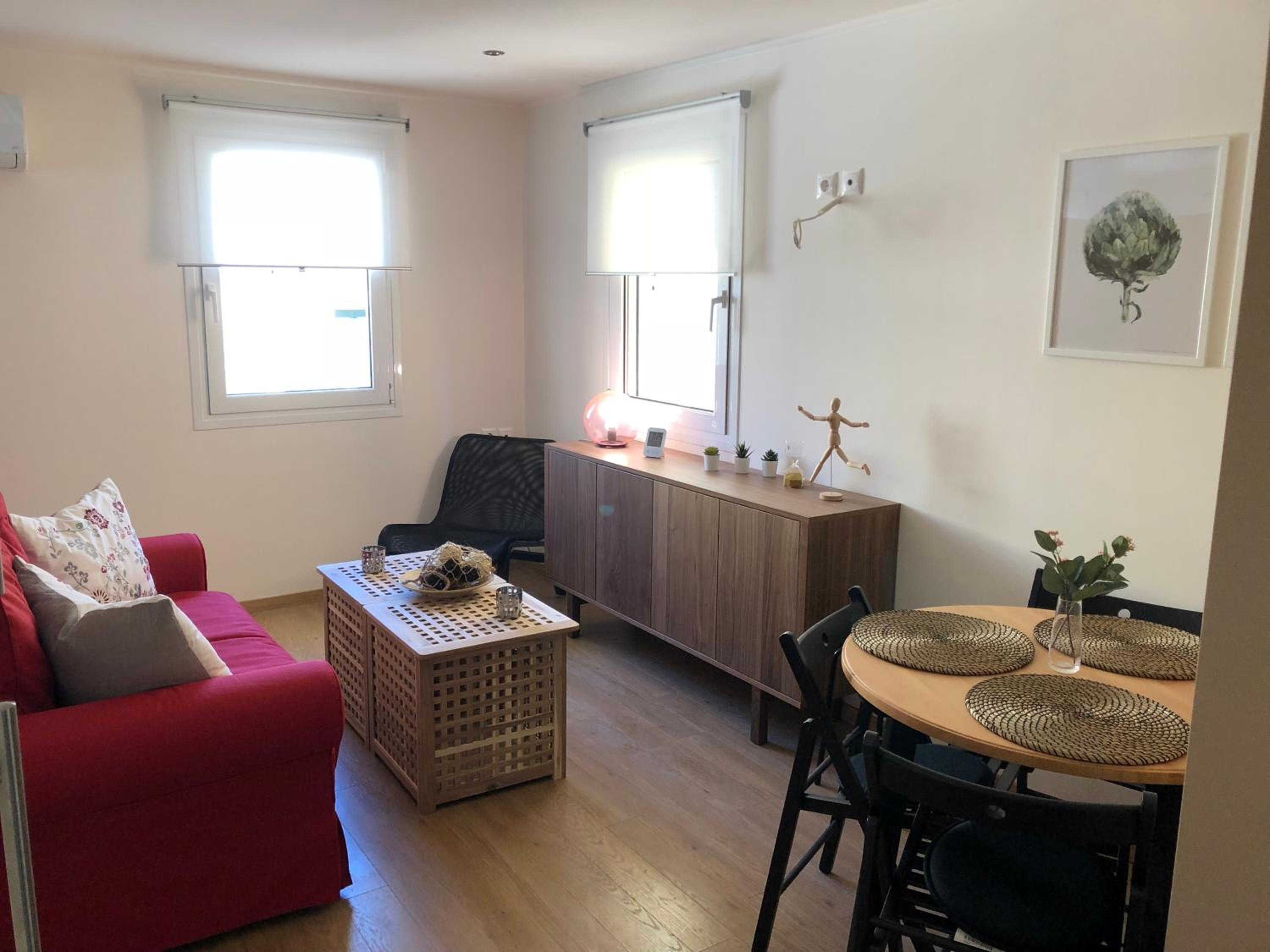 One-Bedroom Apartment