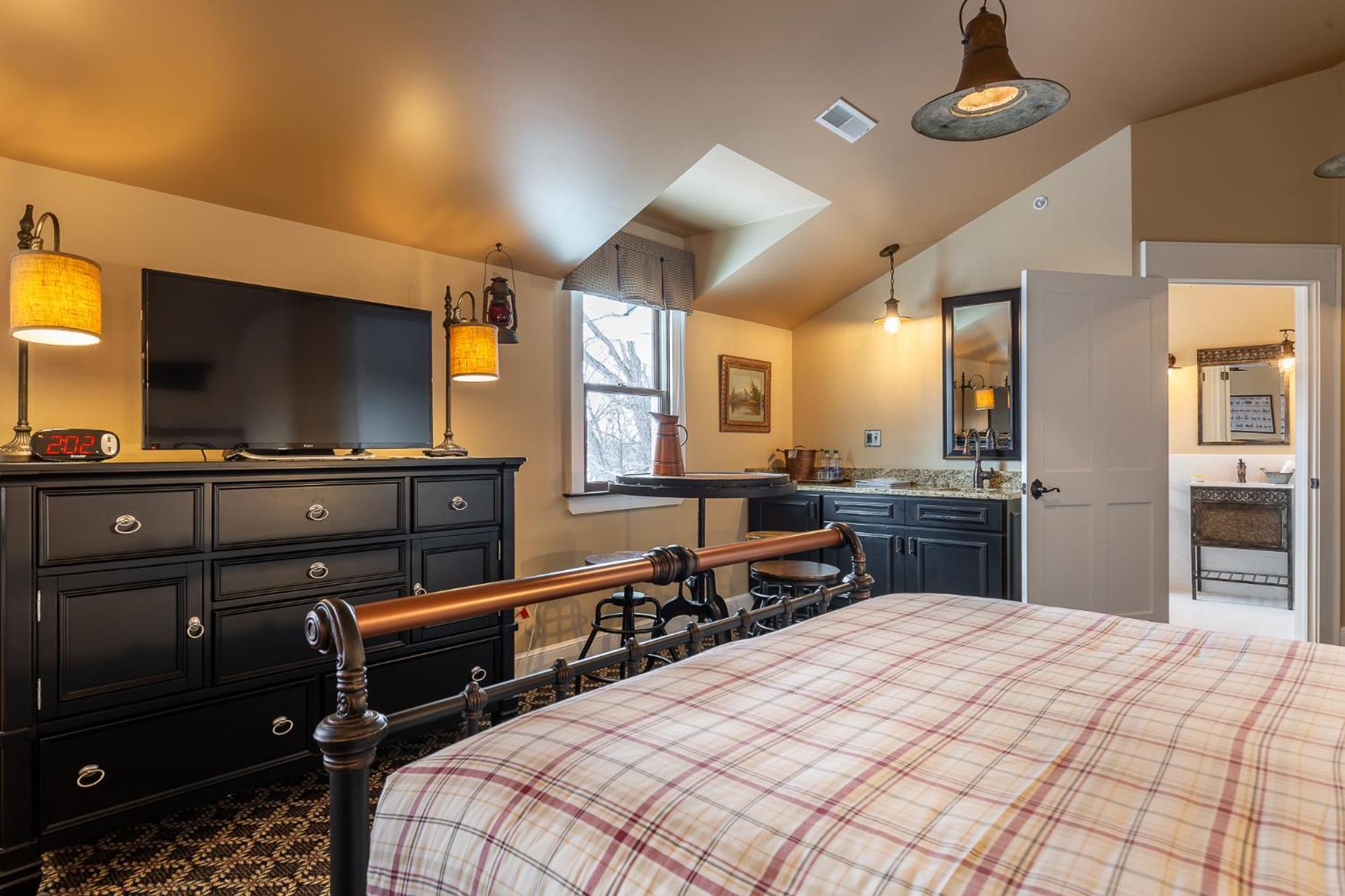 Deluxe Double Room - Photo 1