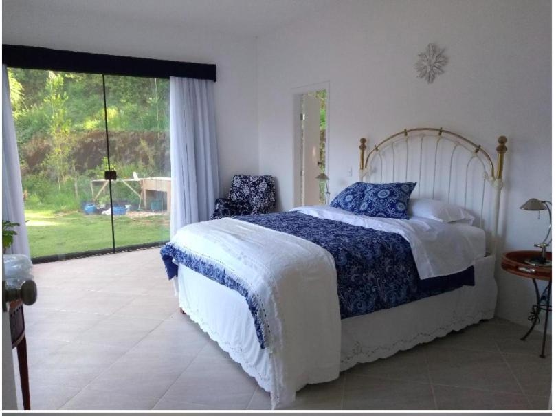 Deluxe Double Room with Bath photo 1