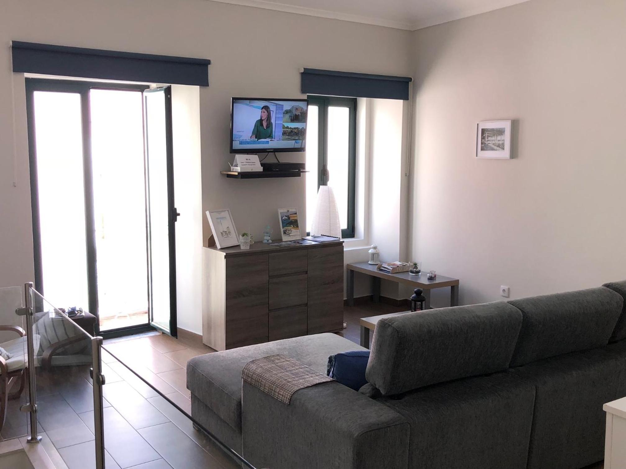 One-Bedroom Apartment - Photo 46