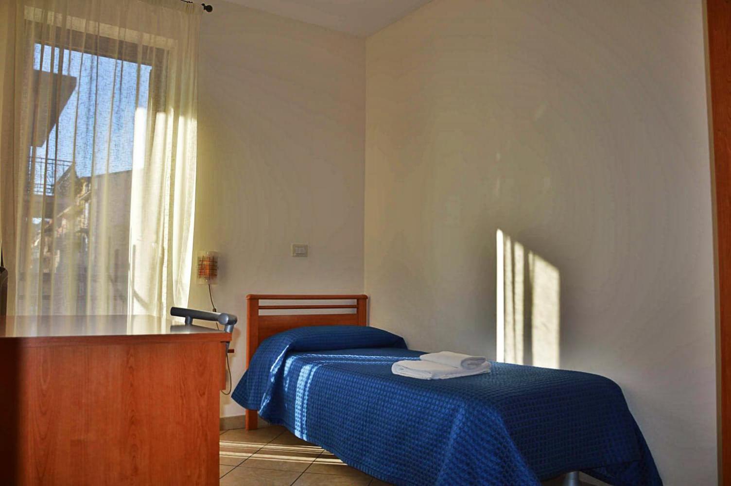 Deluxe Single Room