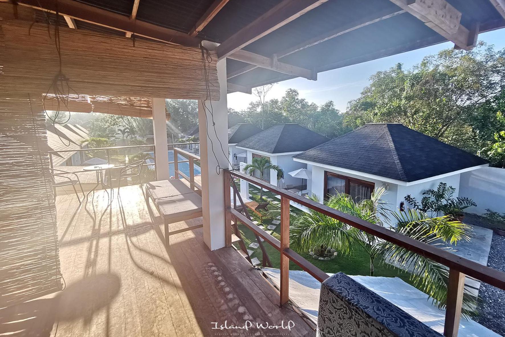 Apartment with Balcony (Free One-way Airport Departure Transfer) photo 3
