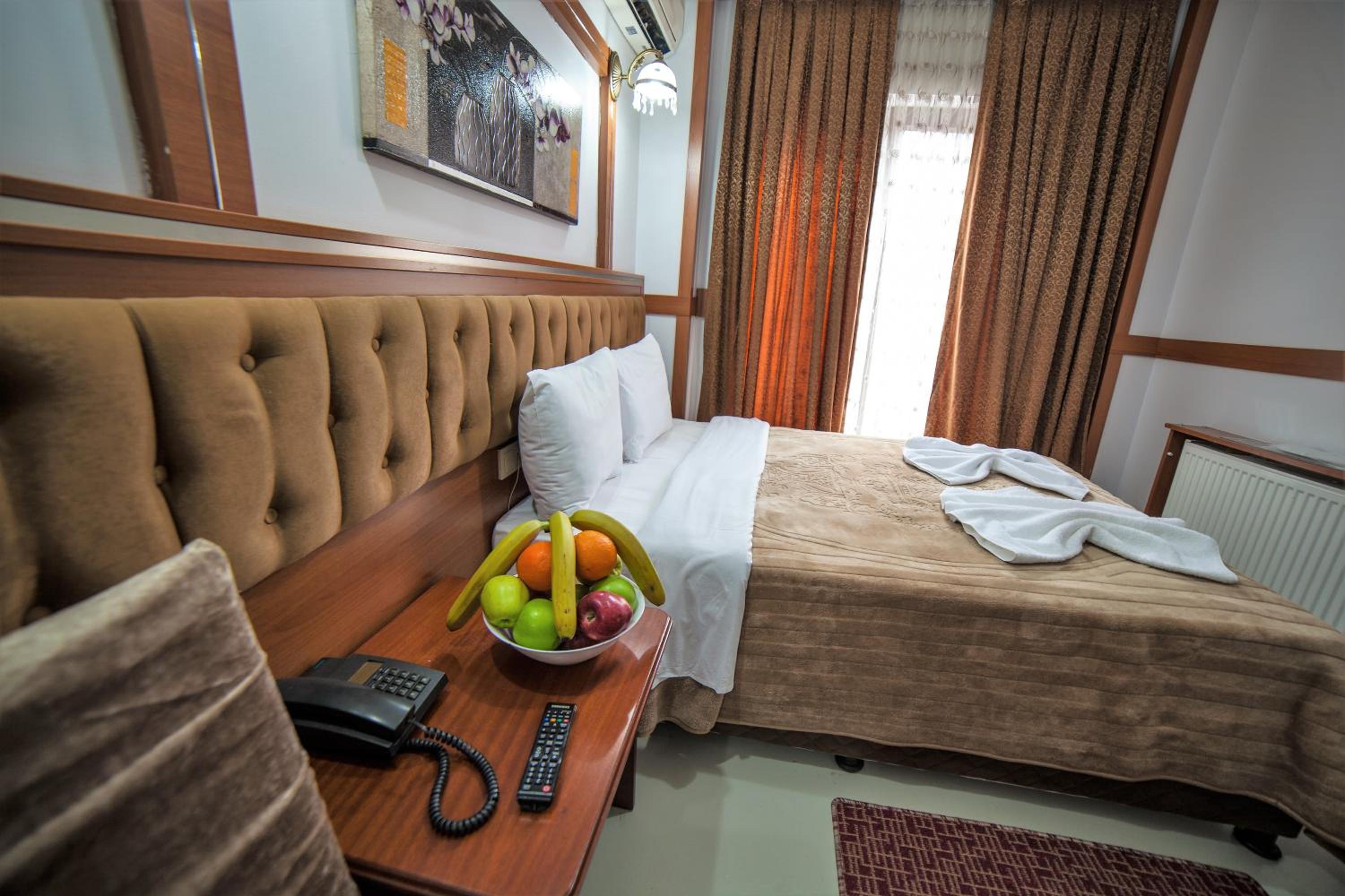 Deluxe Double Room photo 2
