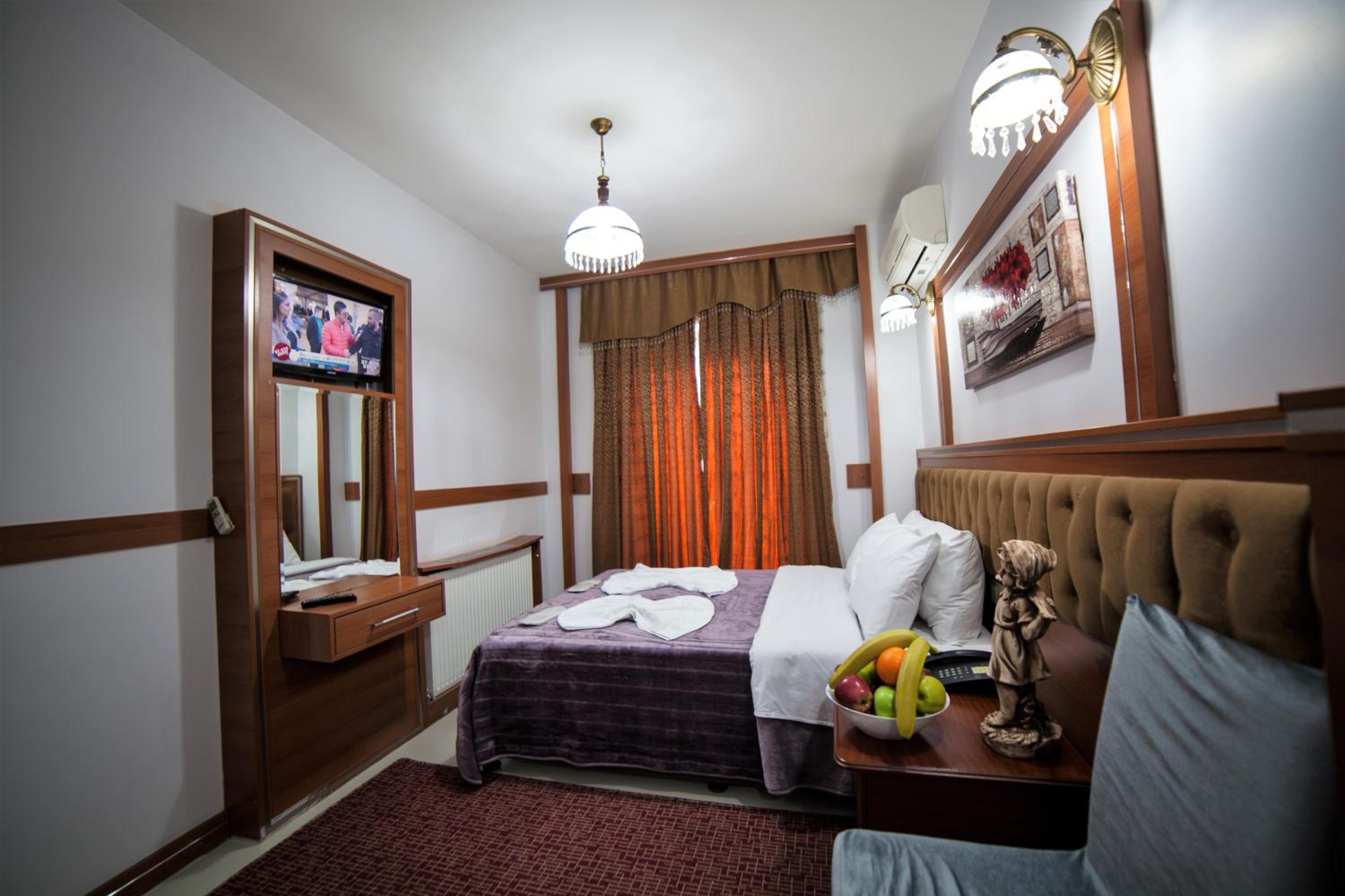 Deluxe Single Room
