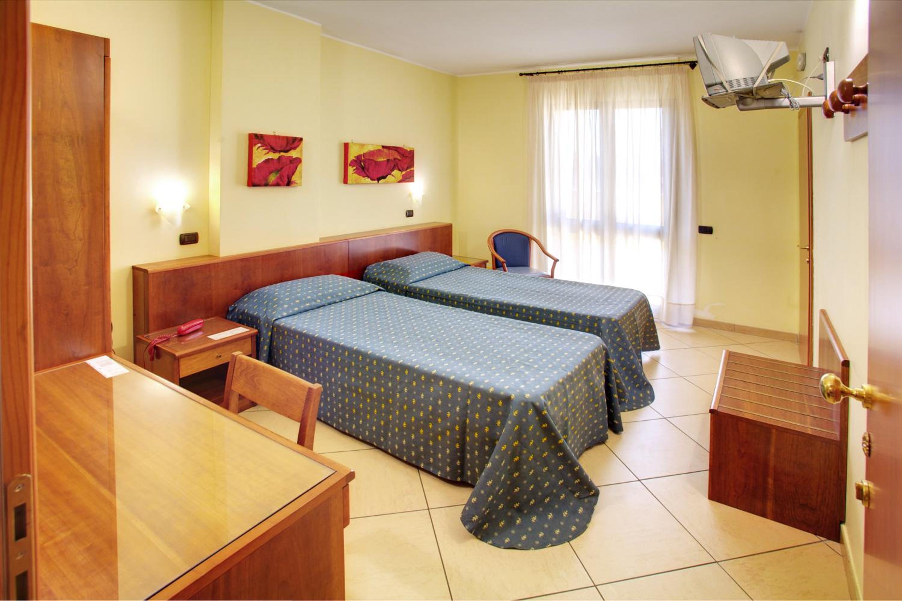 Classic Double or Twin Room - Photo 1