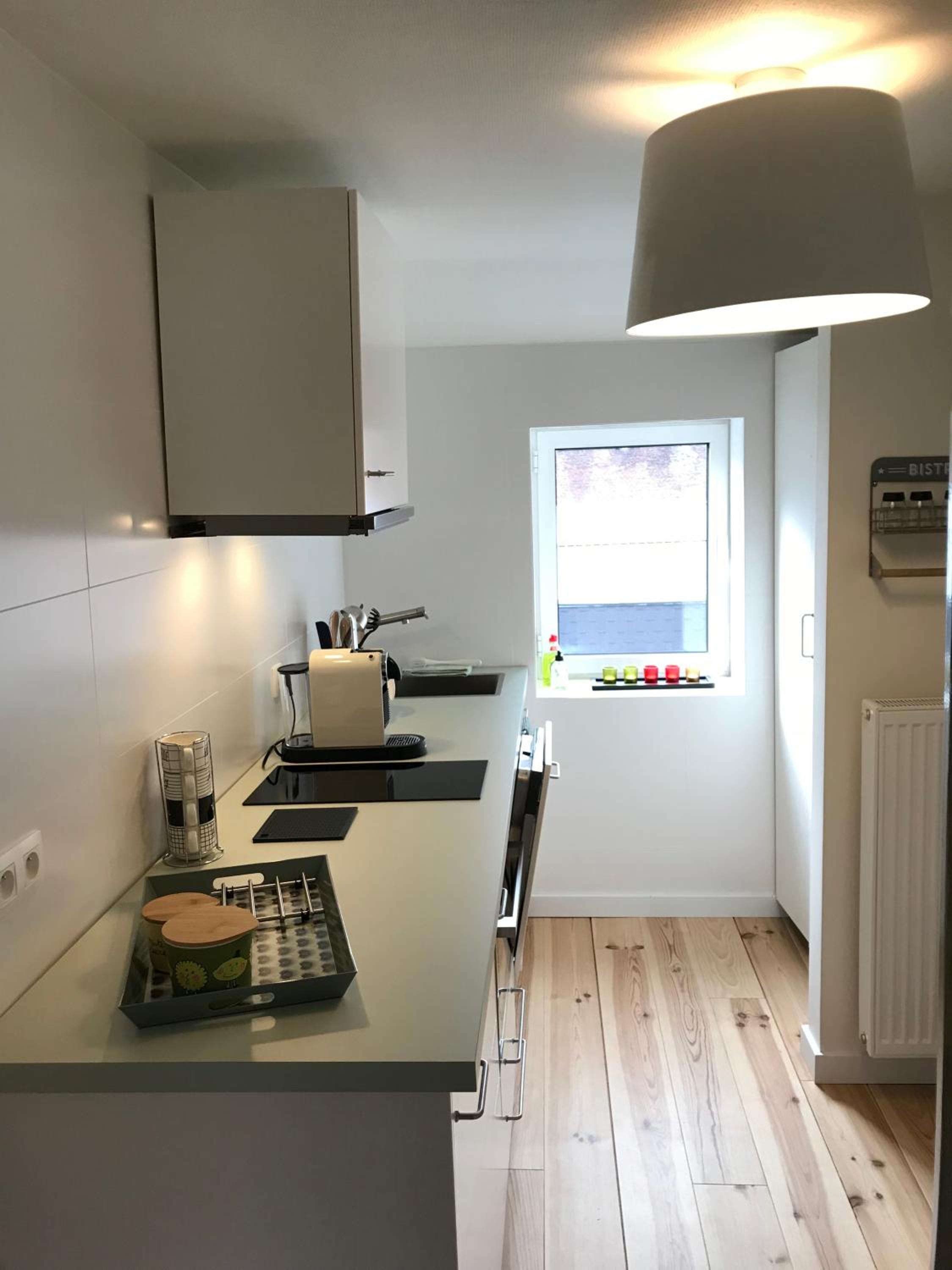 One-Bedroom Apartment - Photo 8
