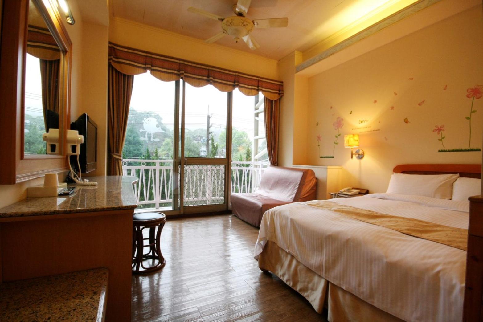 Standard Double Room - Photo 3