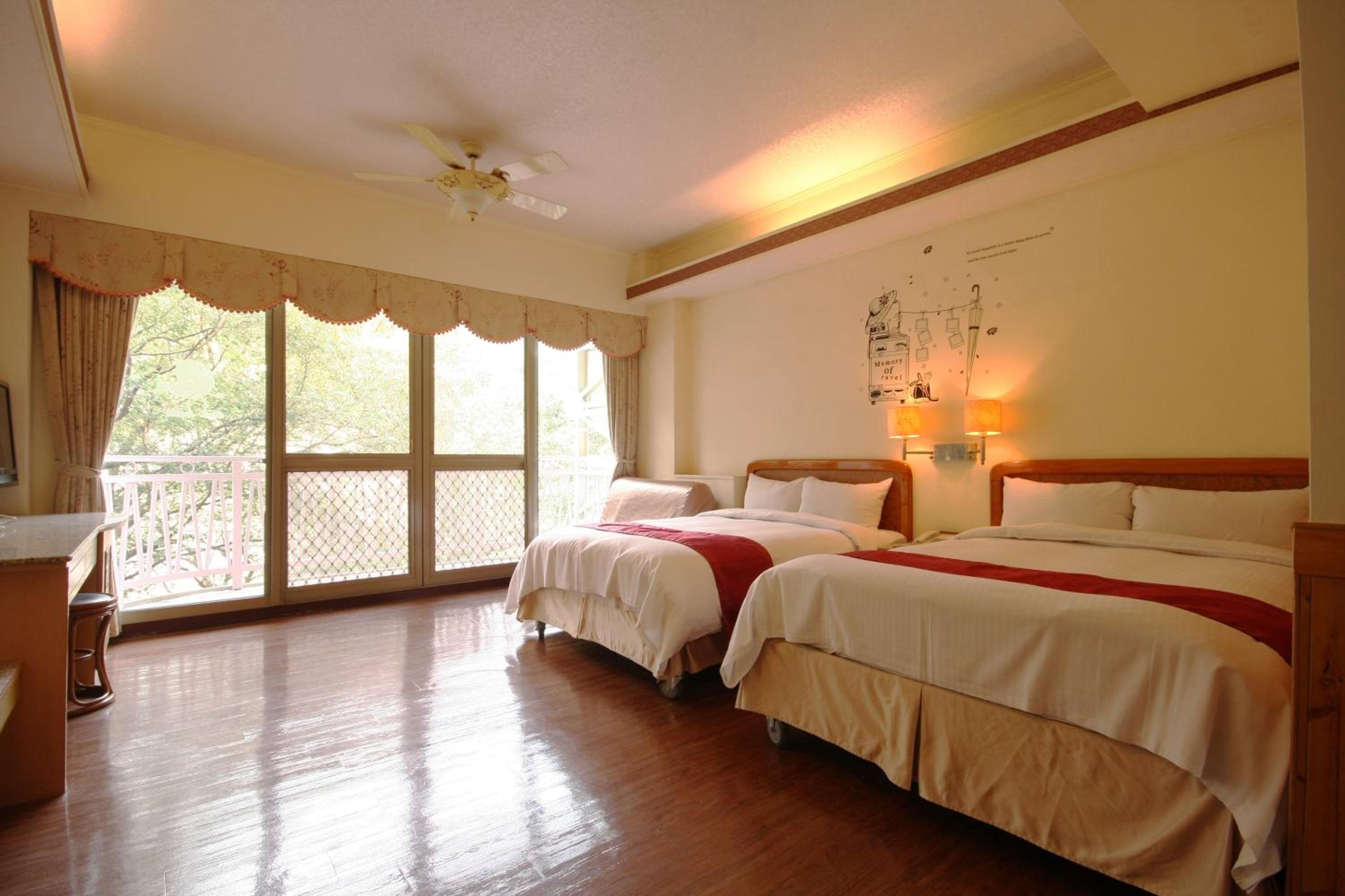 Comfort Quadruple Room - Photo 1