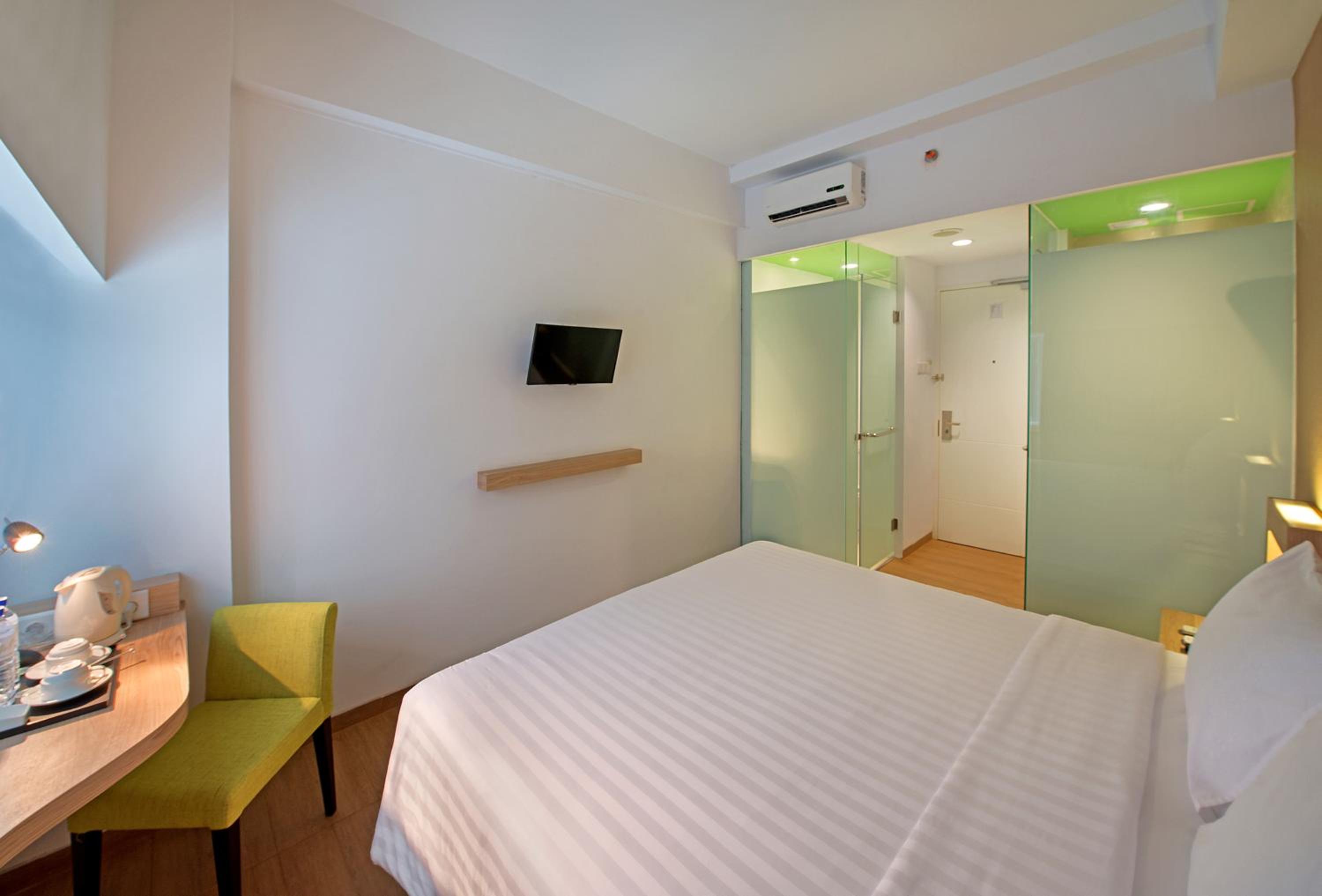 Whiz Double Room photo 3