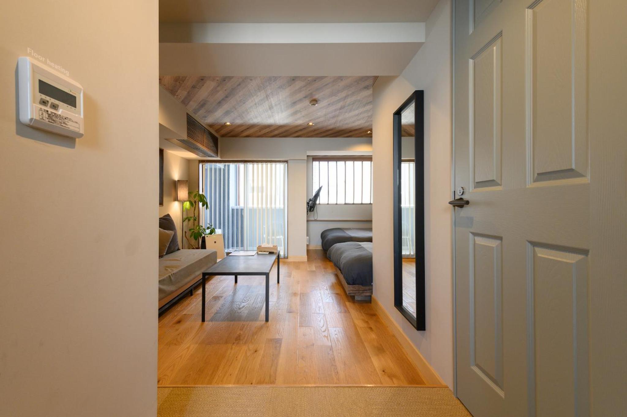 Superior Double Room with Two Double Beds thumbnail 6