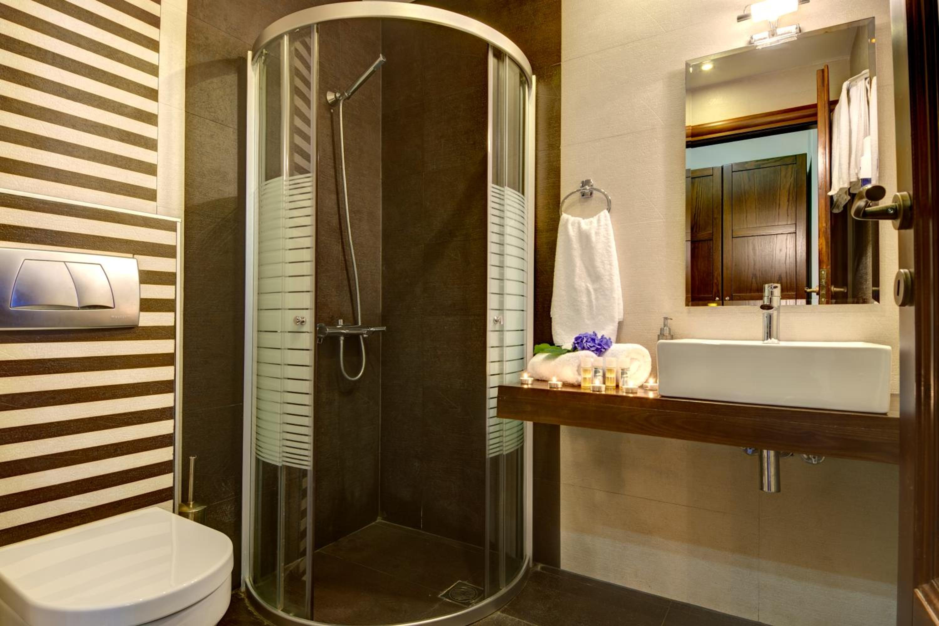 Triple Room with Balcony photo 2