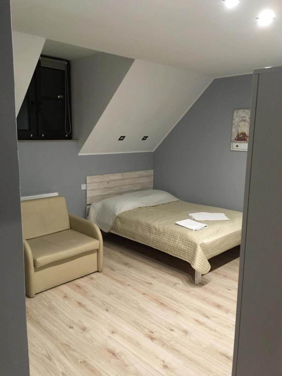 Deluxe Double Room with Shower - Photo 1