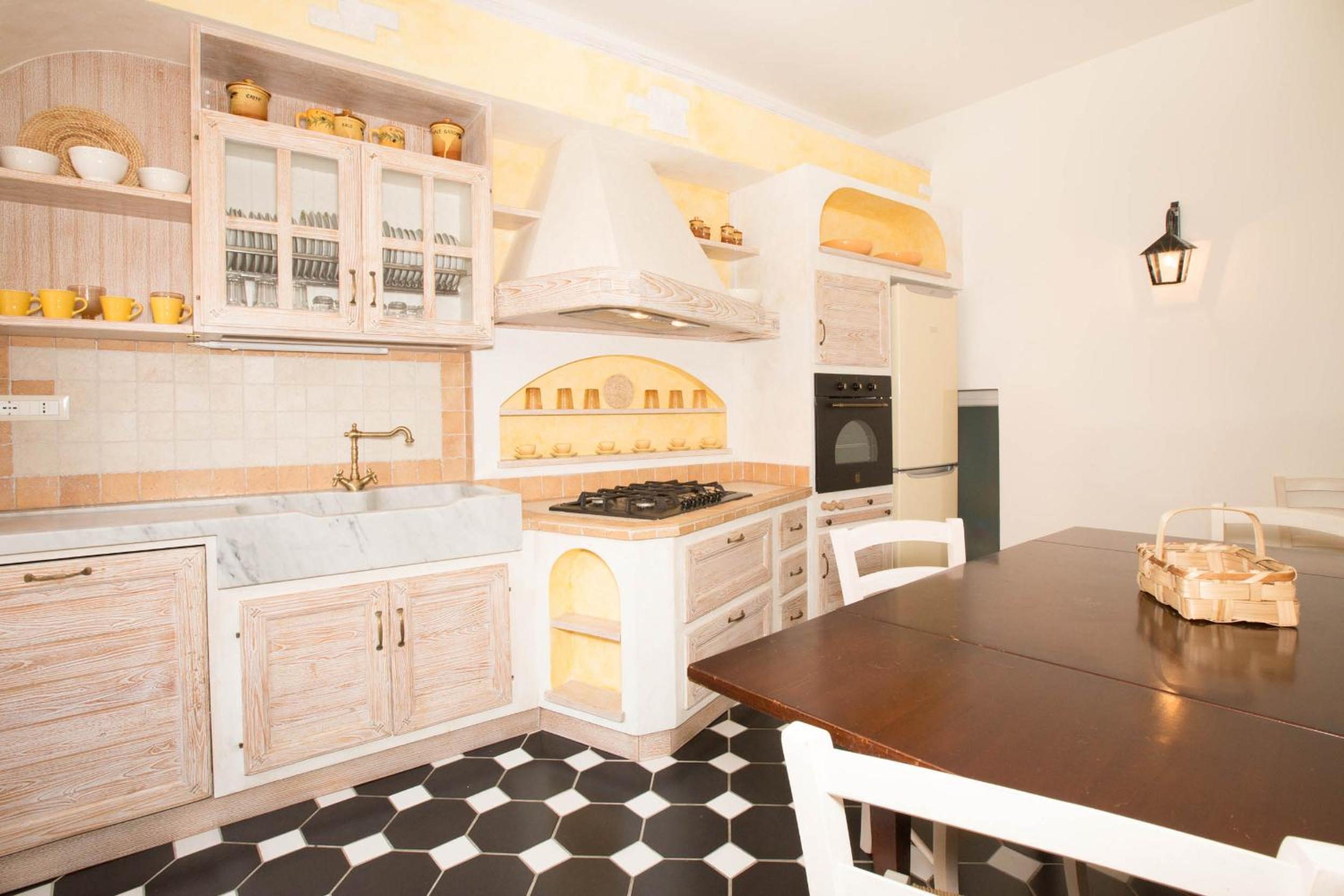 Three-Bedroom Apartment - Photo 18