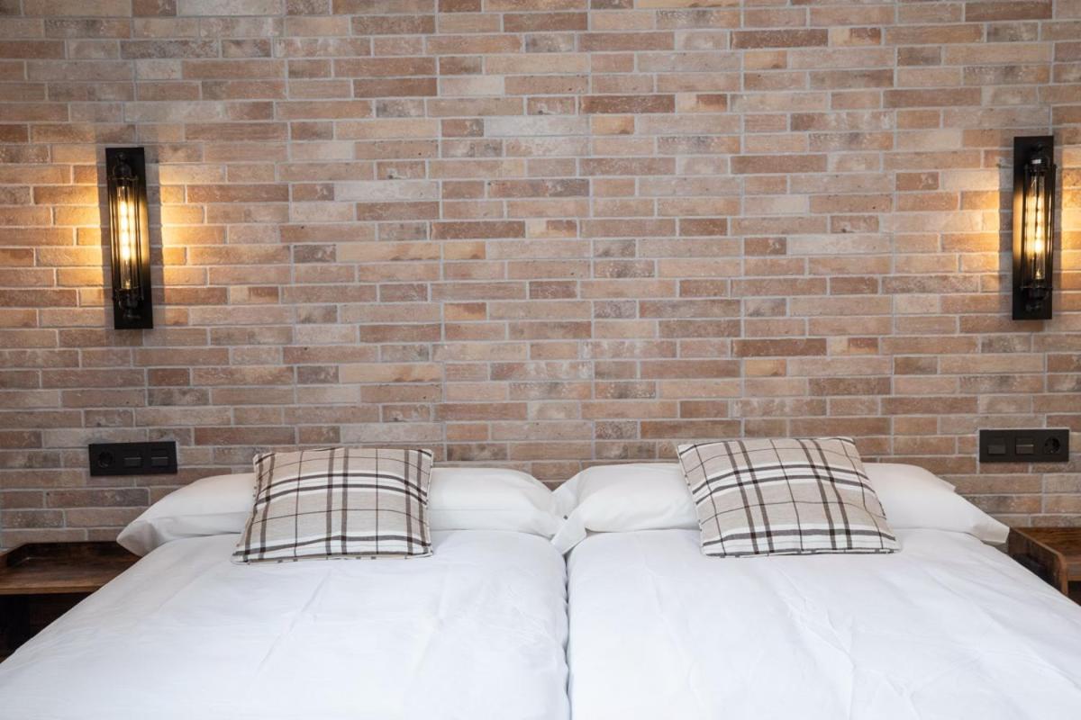 Quadruple Room - Disability Access - Photo 5