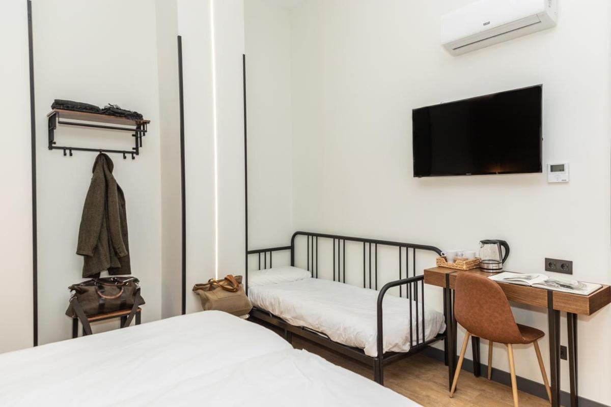 Triple Room - Photo 1
