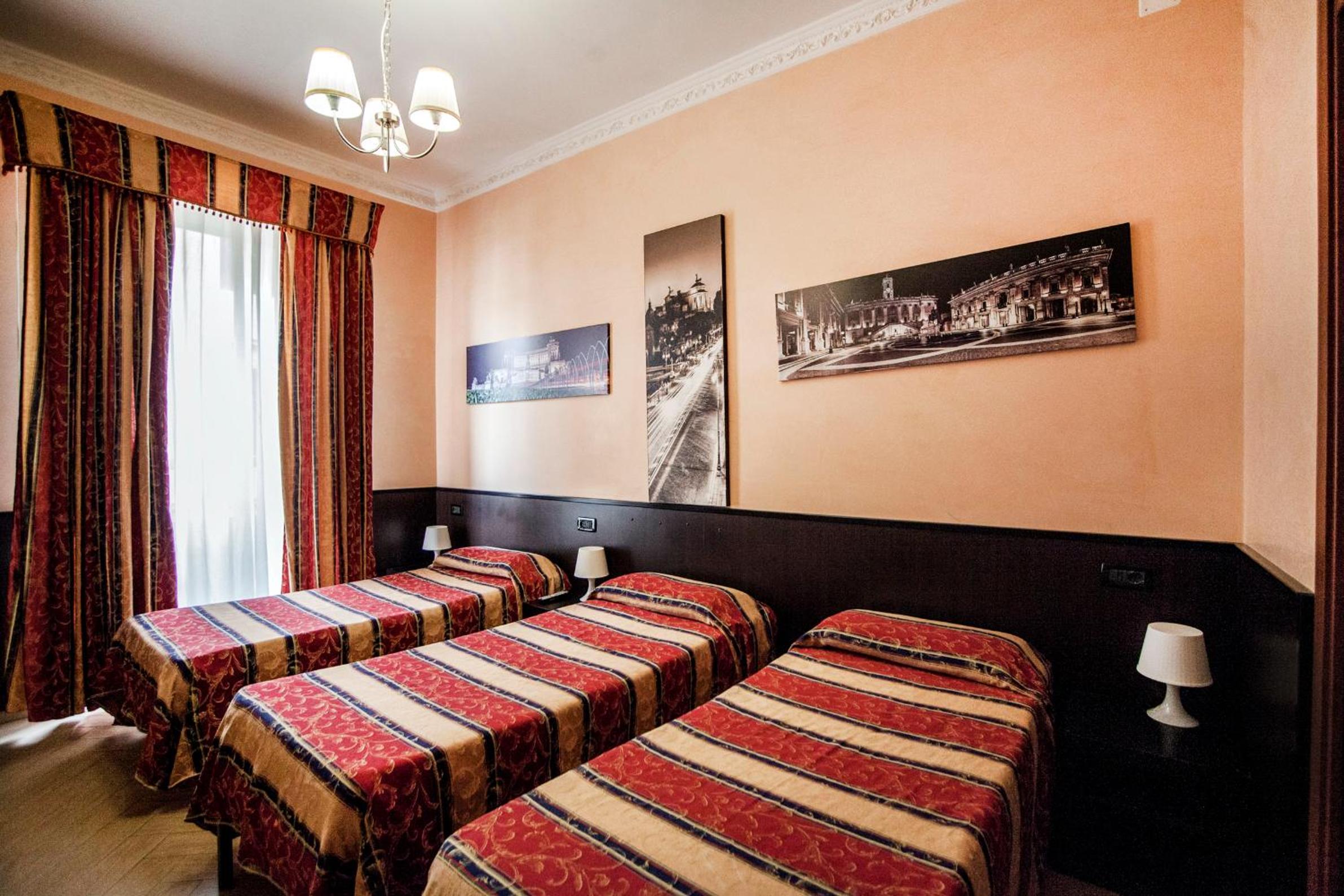Triple Room with Shared Bathroom