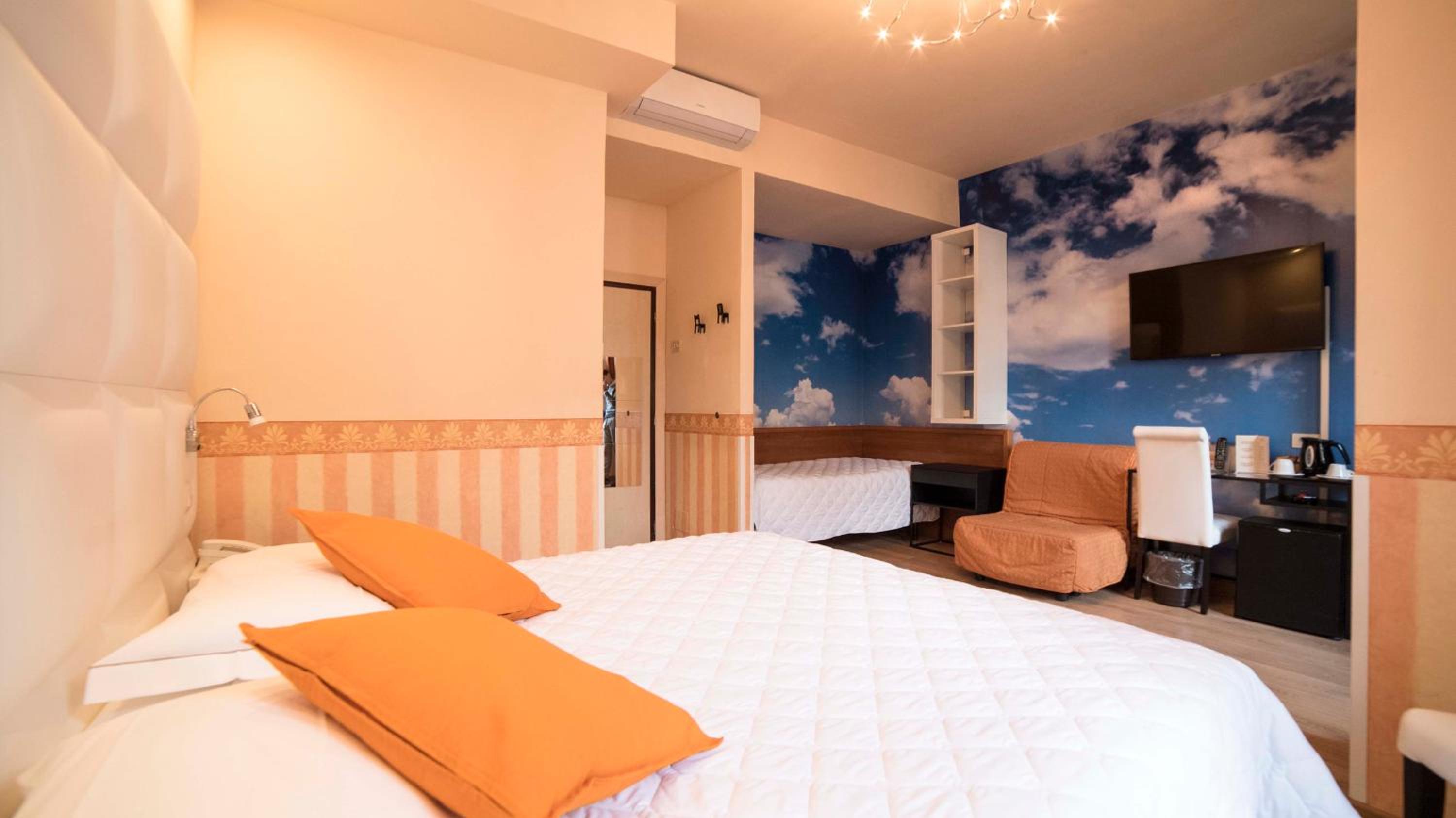 Triple Room photo 2