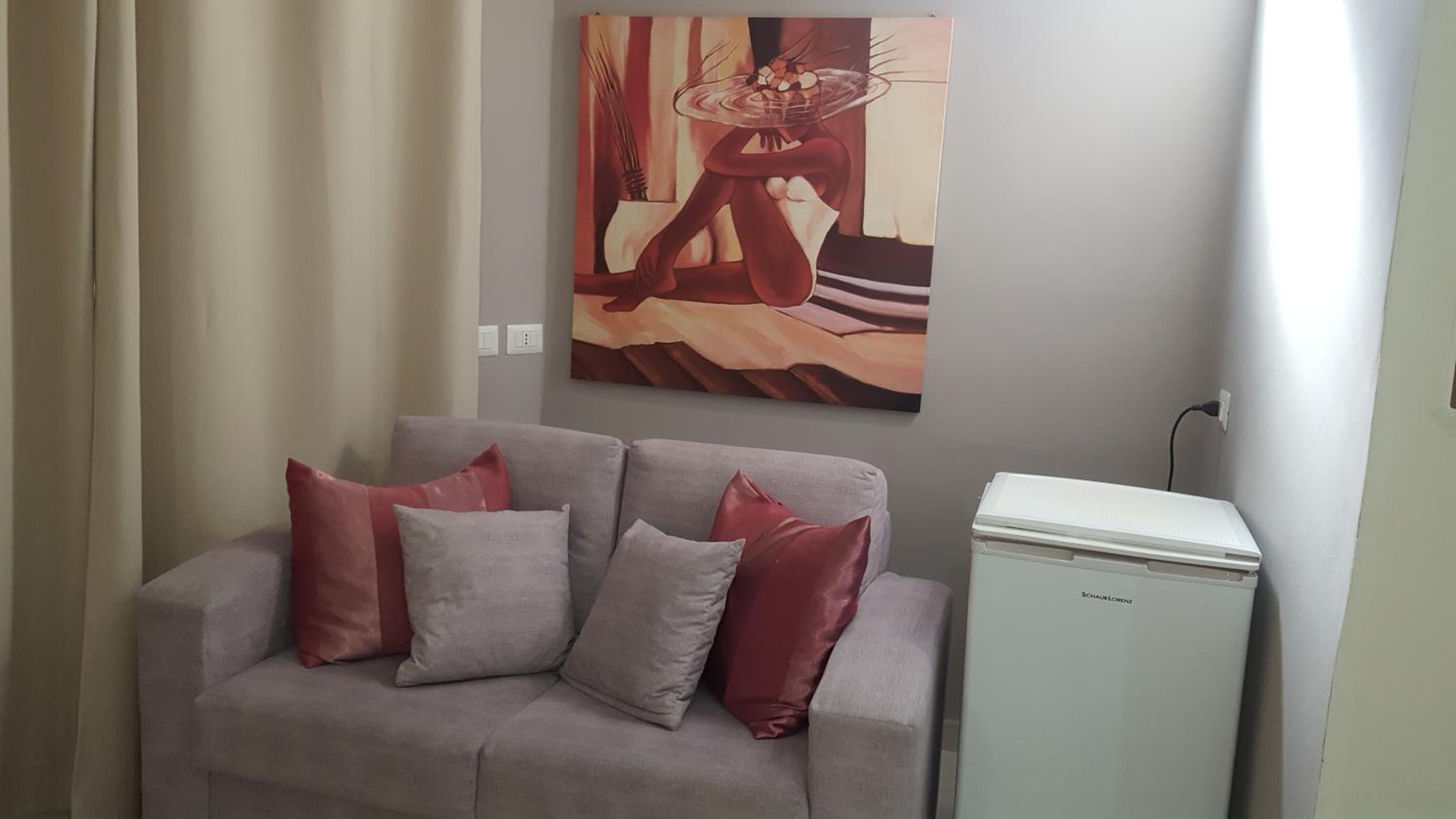 Deluxe Family Room photo 2