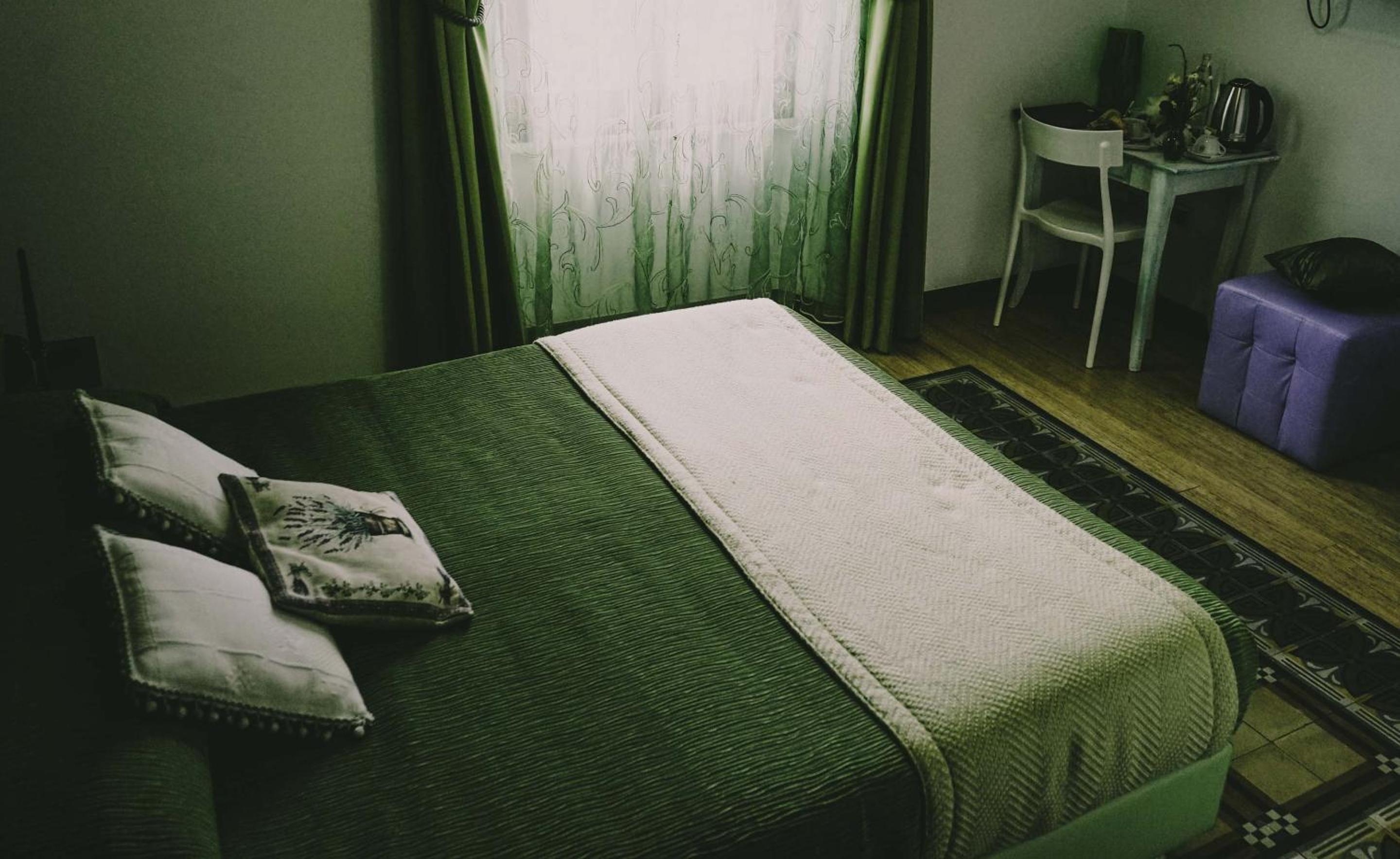 Two Connecting Double Rooms