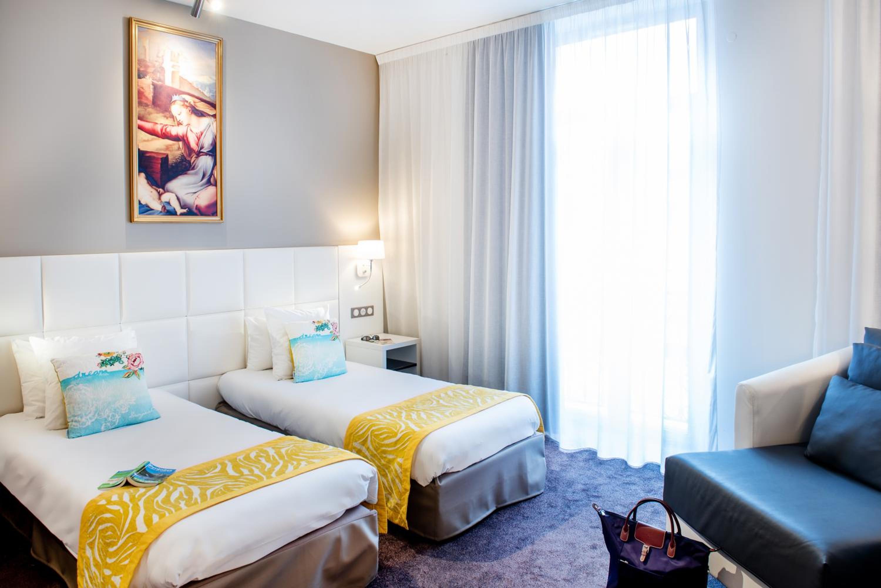 Superior Twin Room - Photo 5