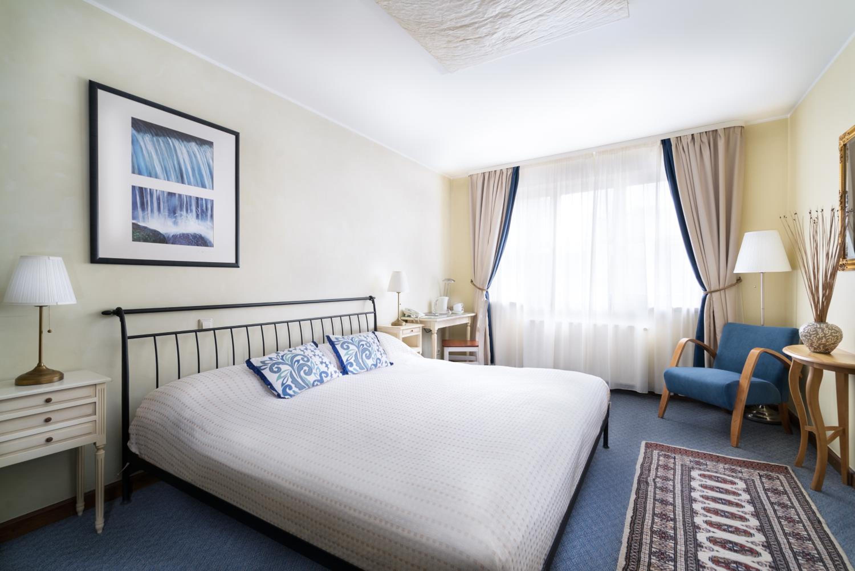 Superior Double Room - Photo 1