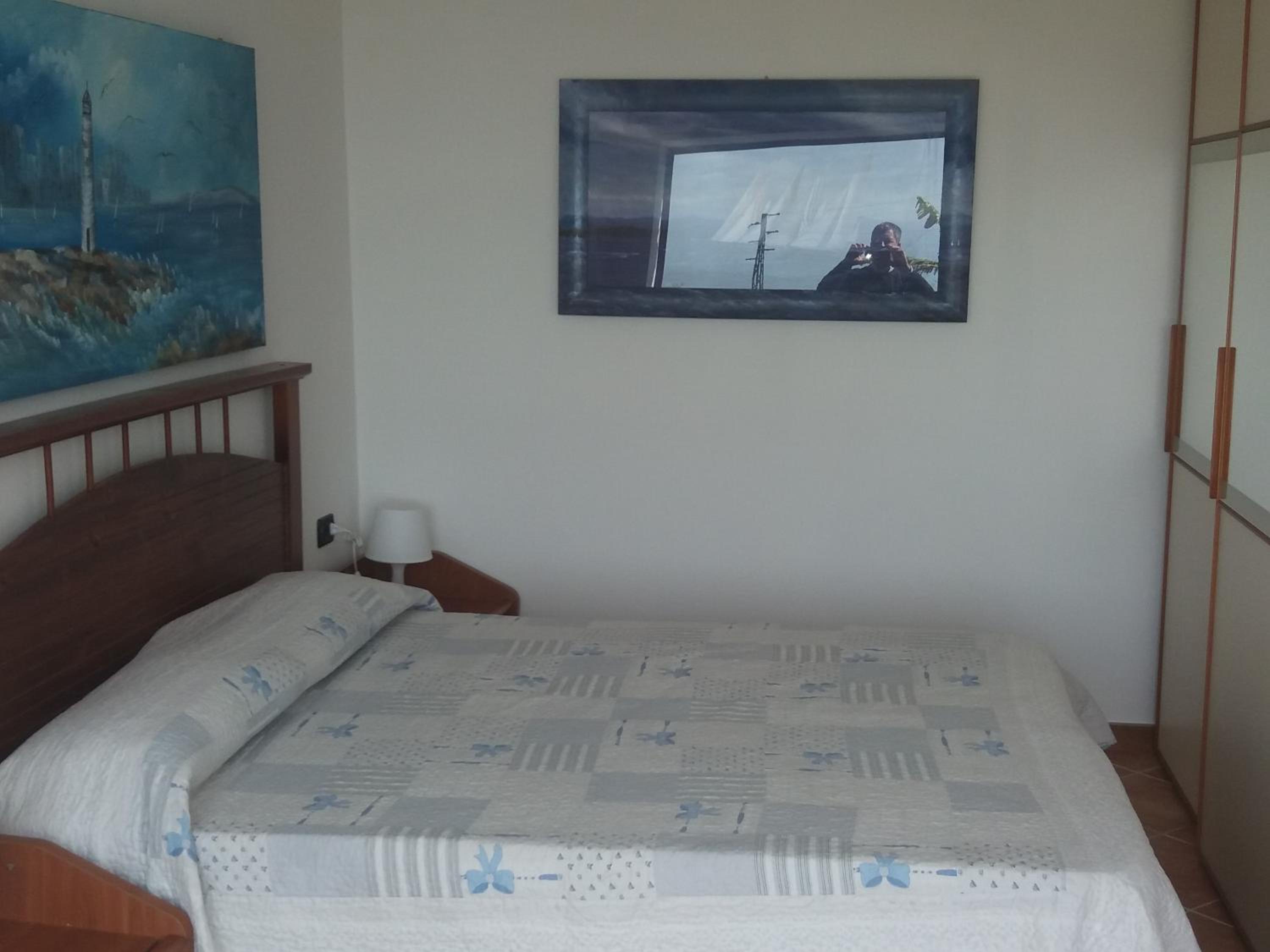 Five-Bedroom Apartment (16 Adults)