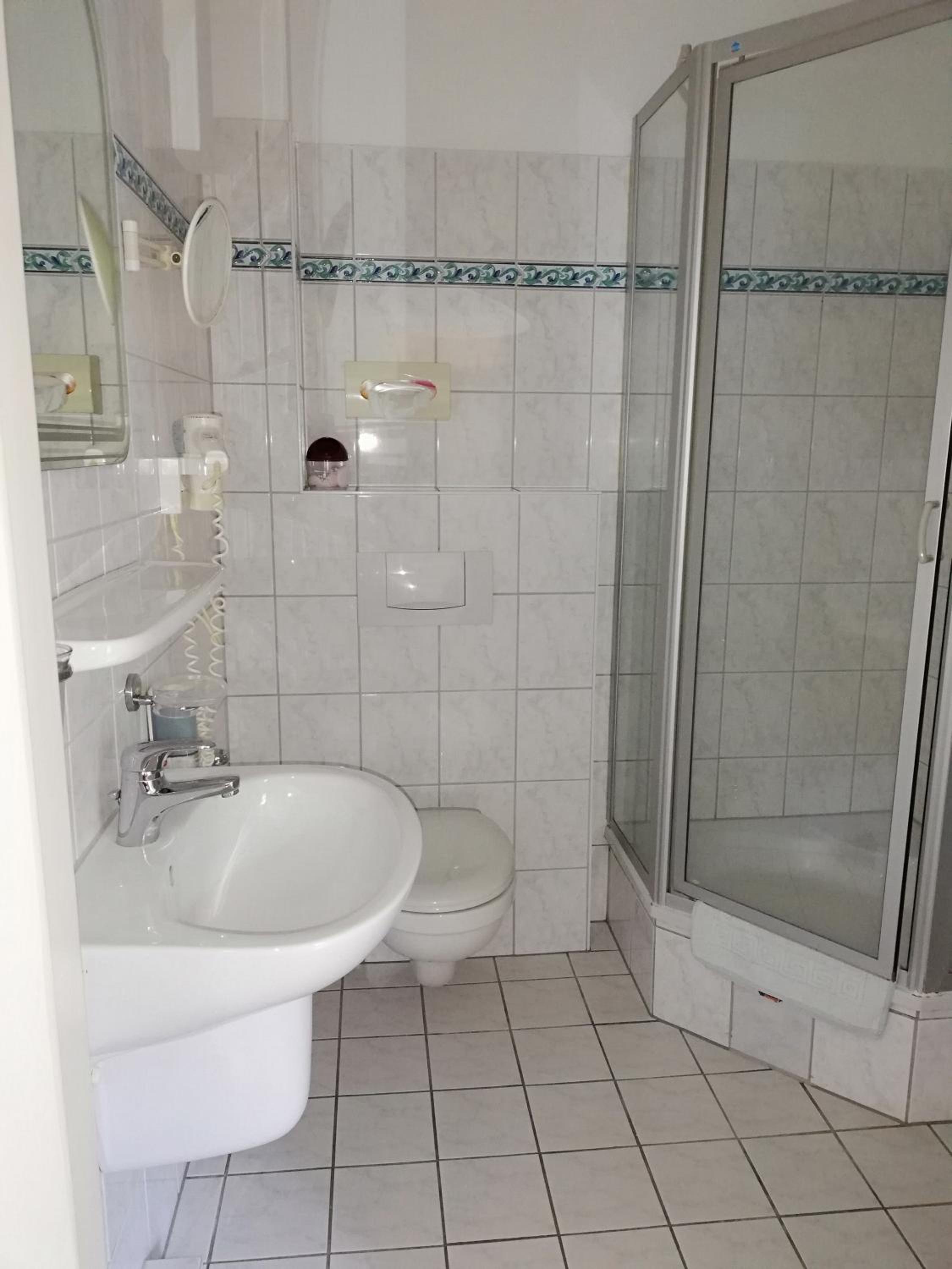 Single Room photo 3