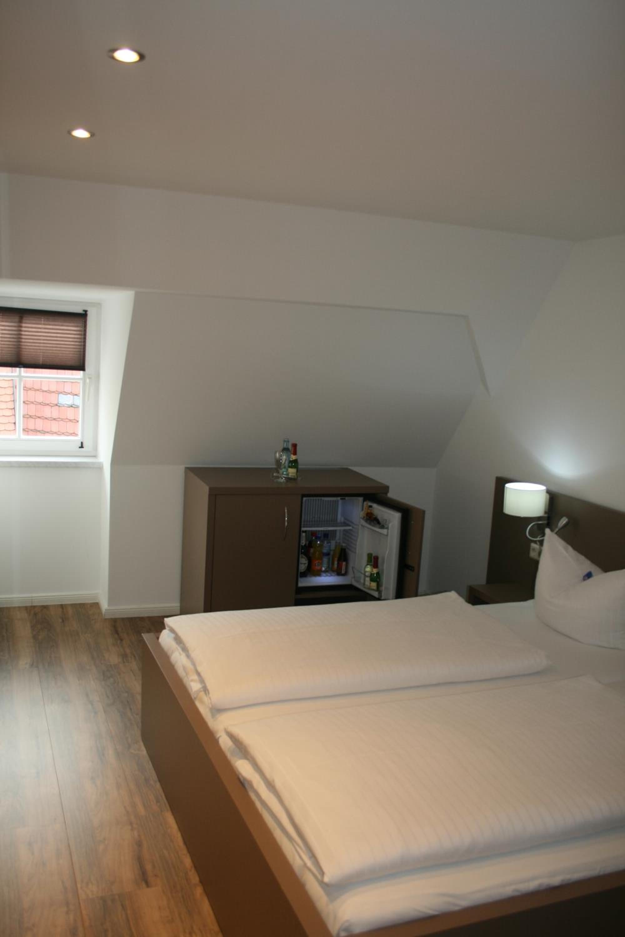 Suite - Photo 2