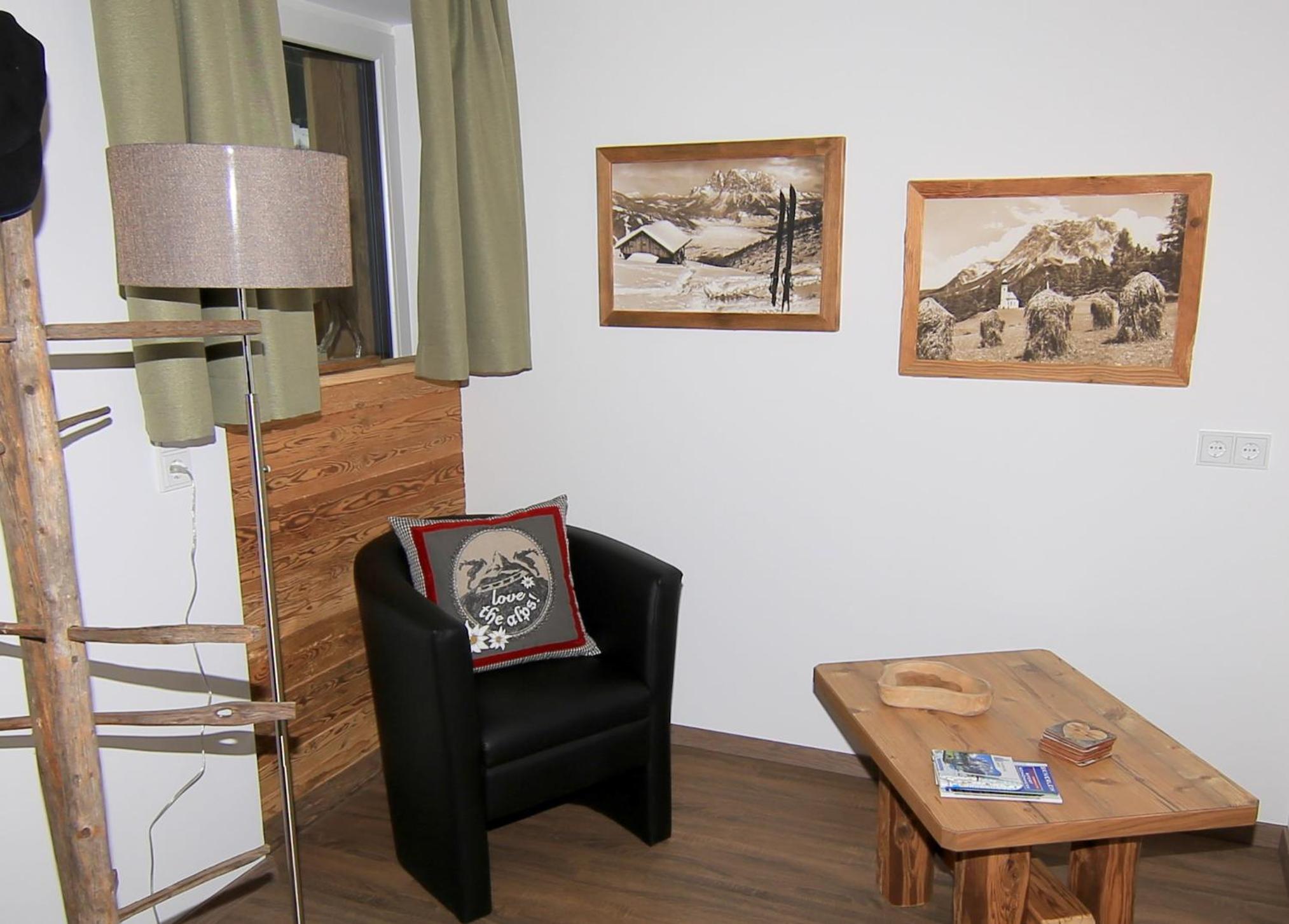 Three-Bedroom Apartment photo 1