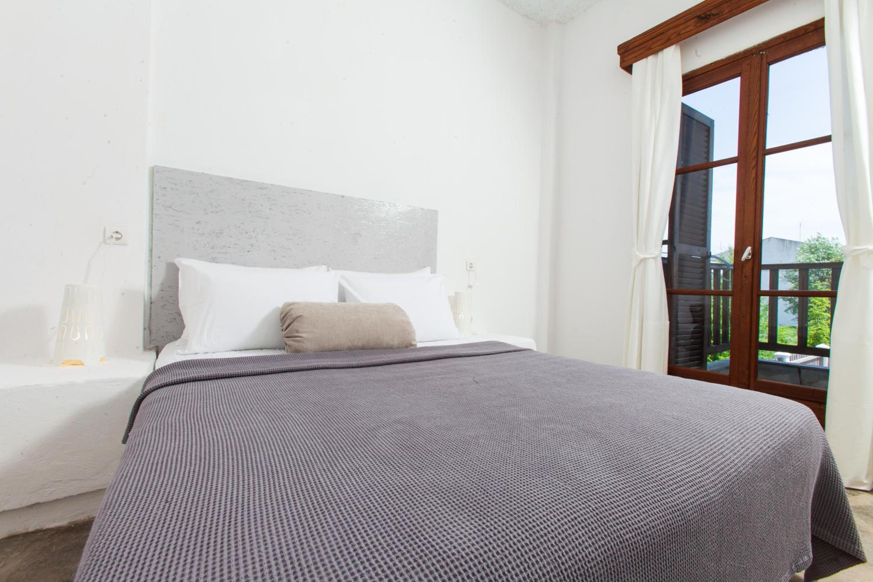 One-Bedroom House photo 3