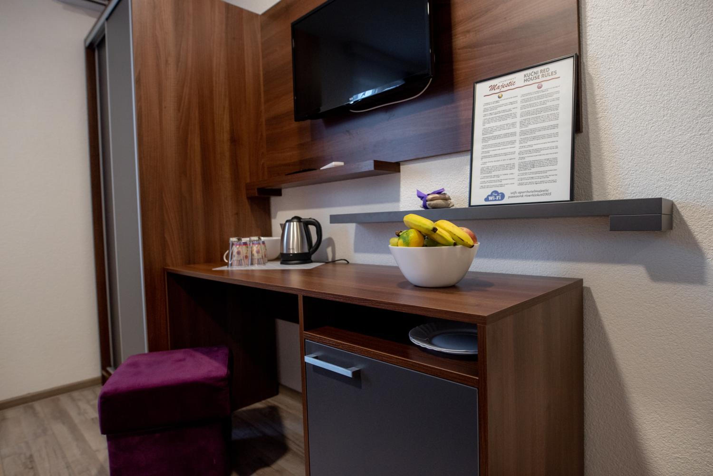Deluxe Double Room (2 Adults + 1 Child) photo 1