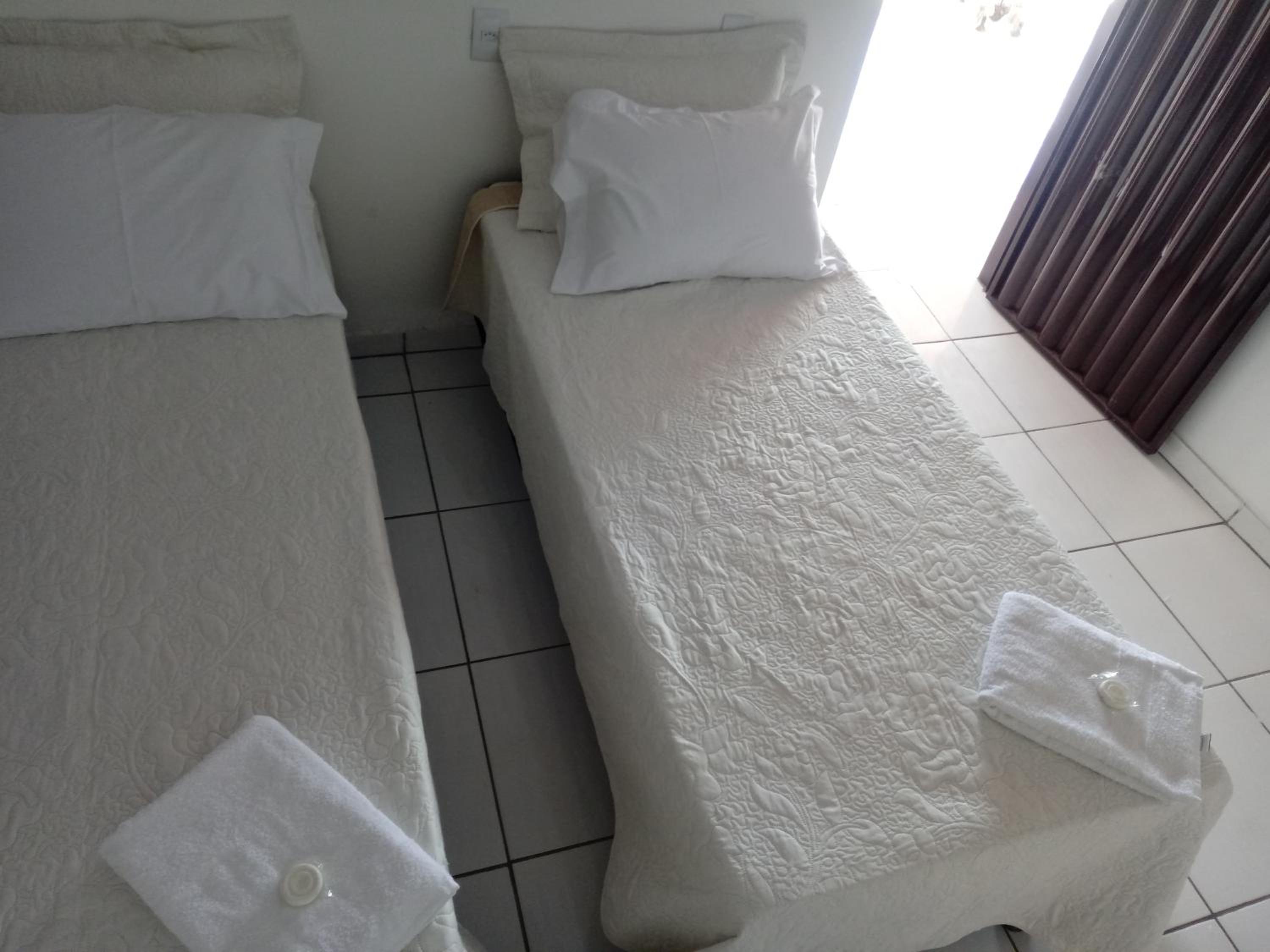 Suite - Photo 7