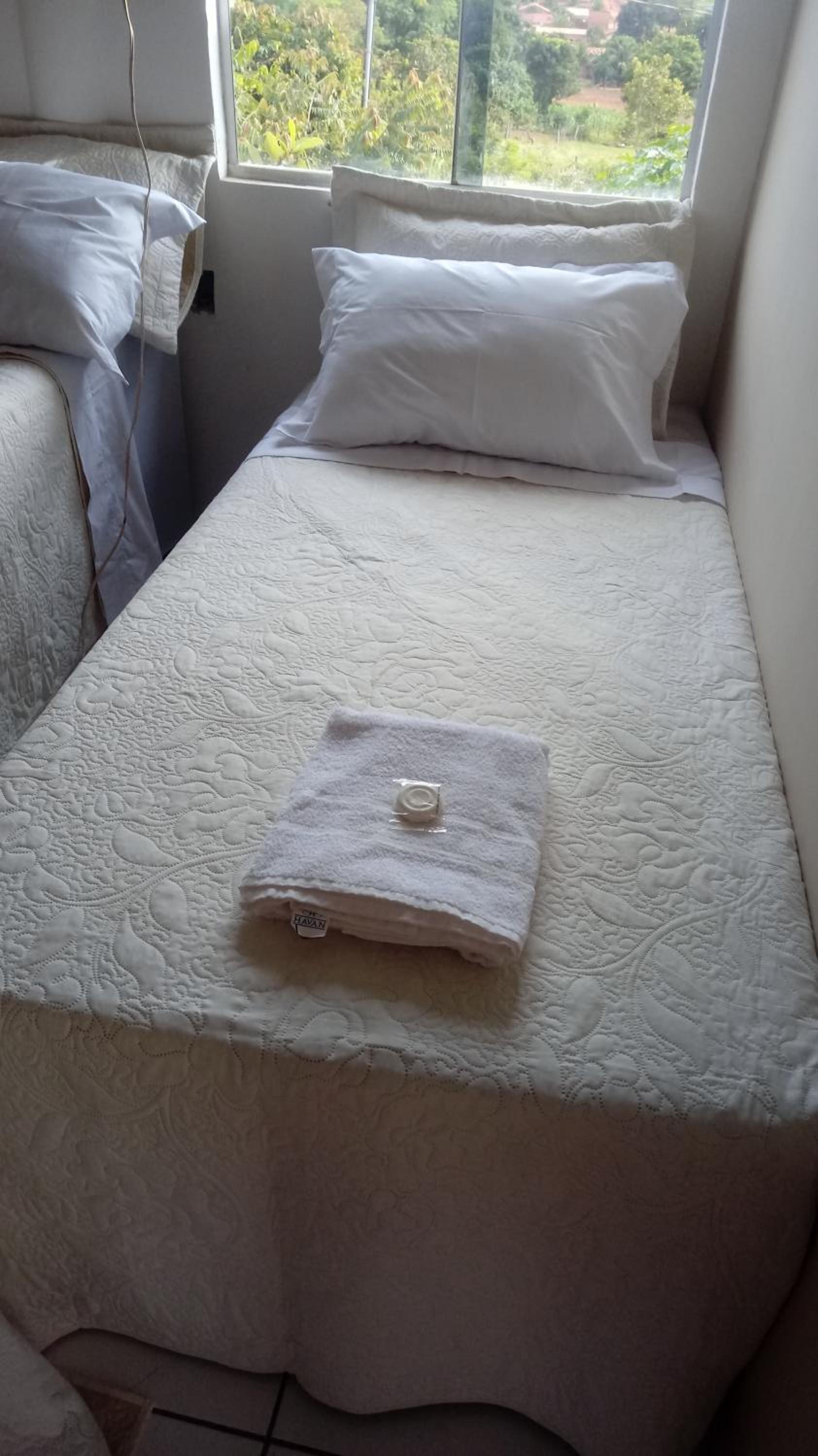 Suite - Photo 9