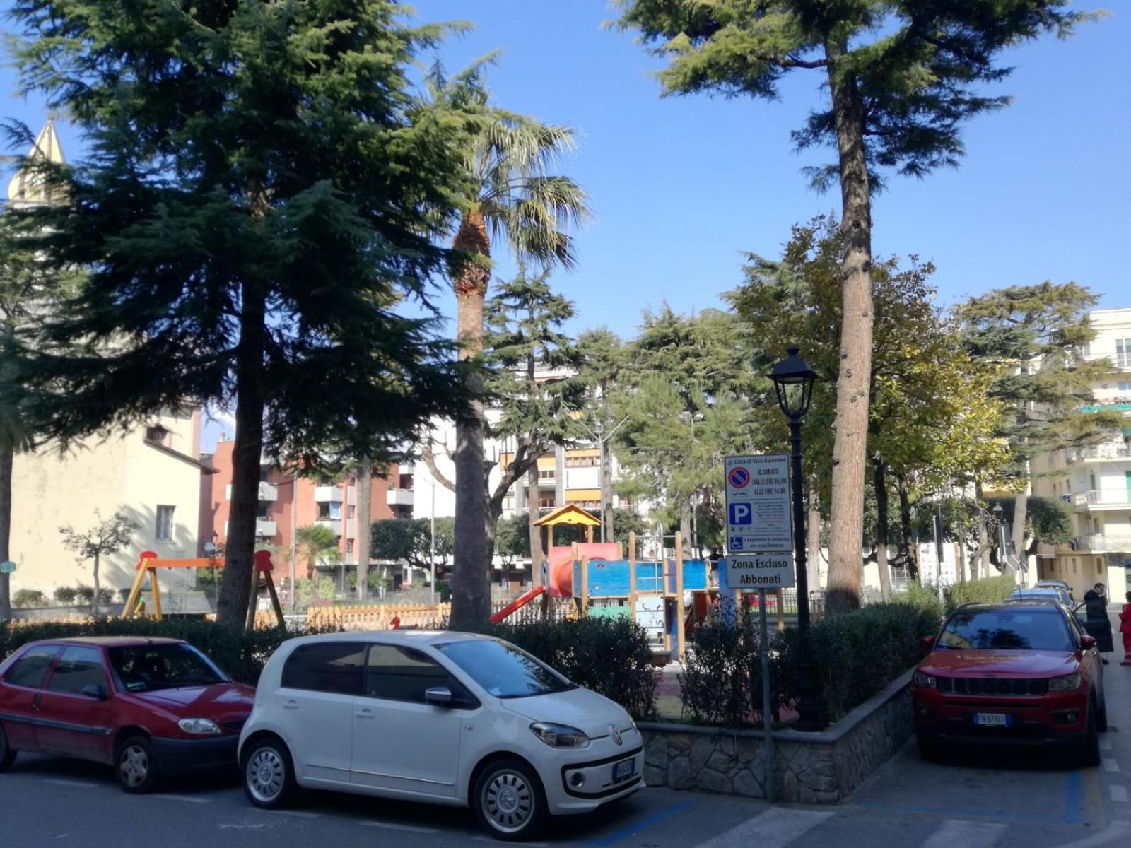 Apartment With Garden View photo 3
