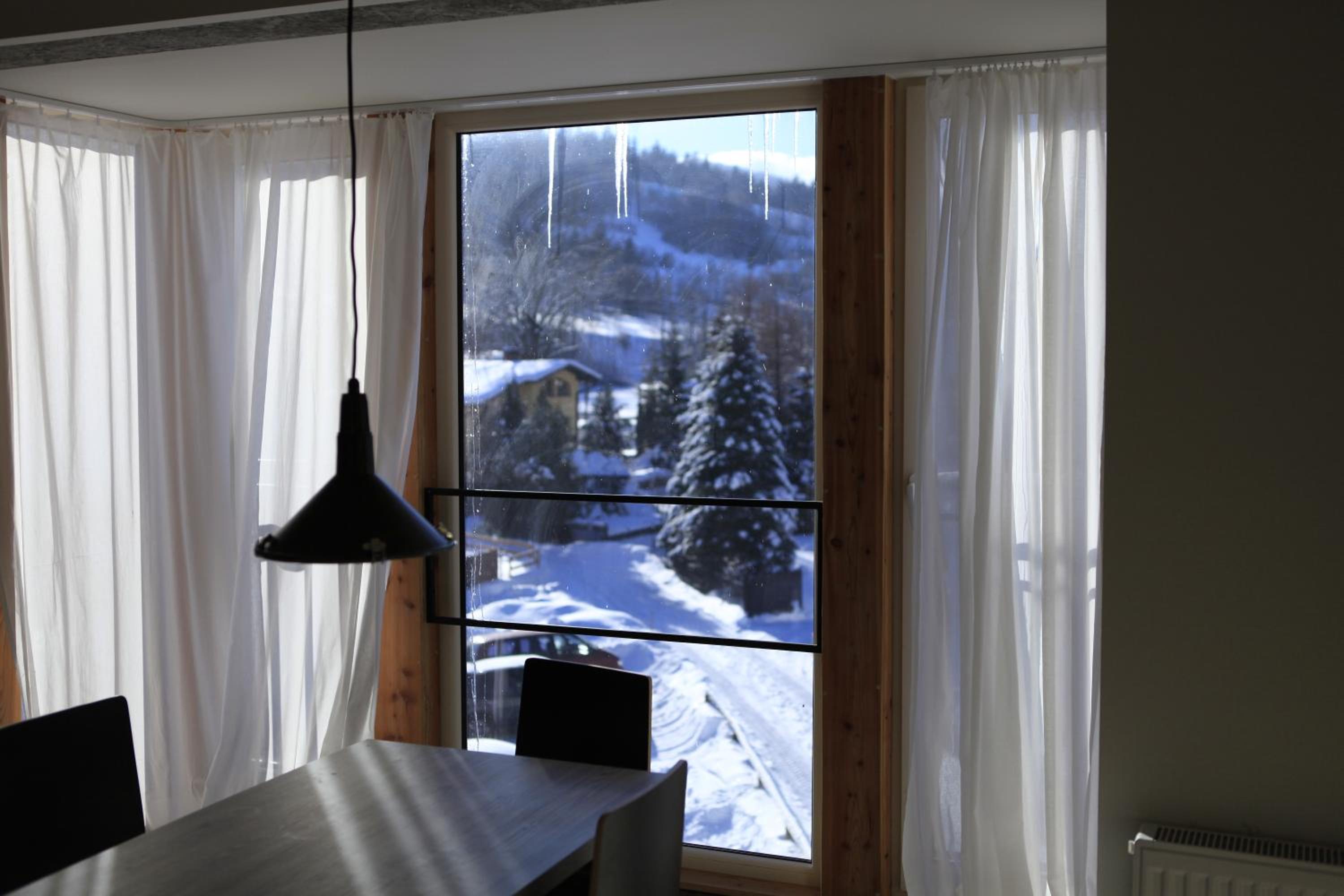 Studio Apartment - Photo 15