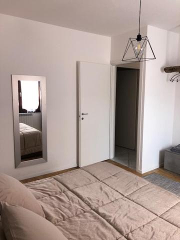 Apartment - Ground Floor photo 2