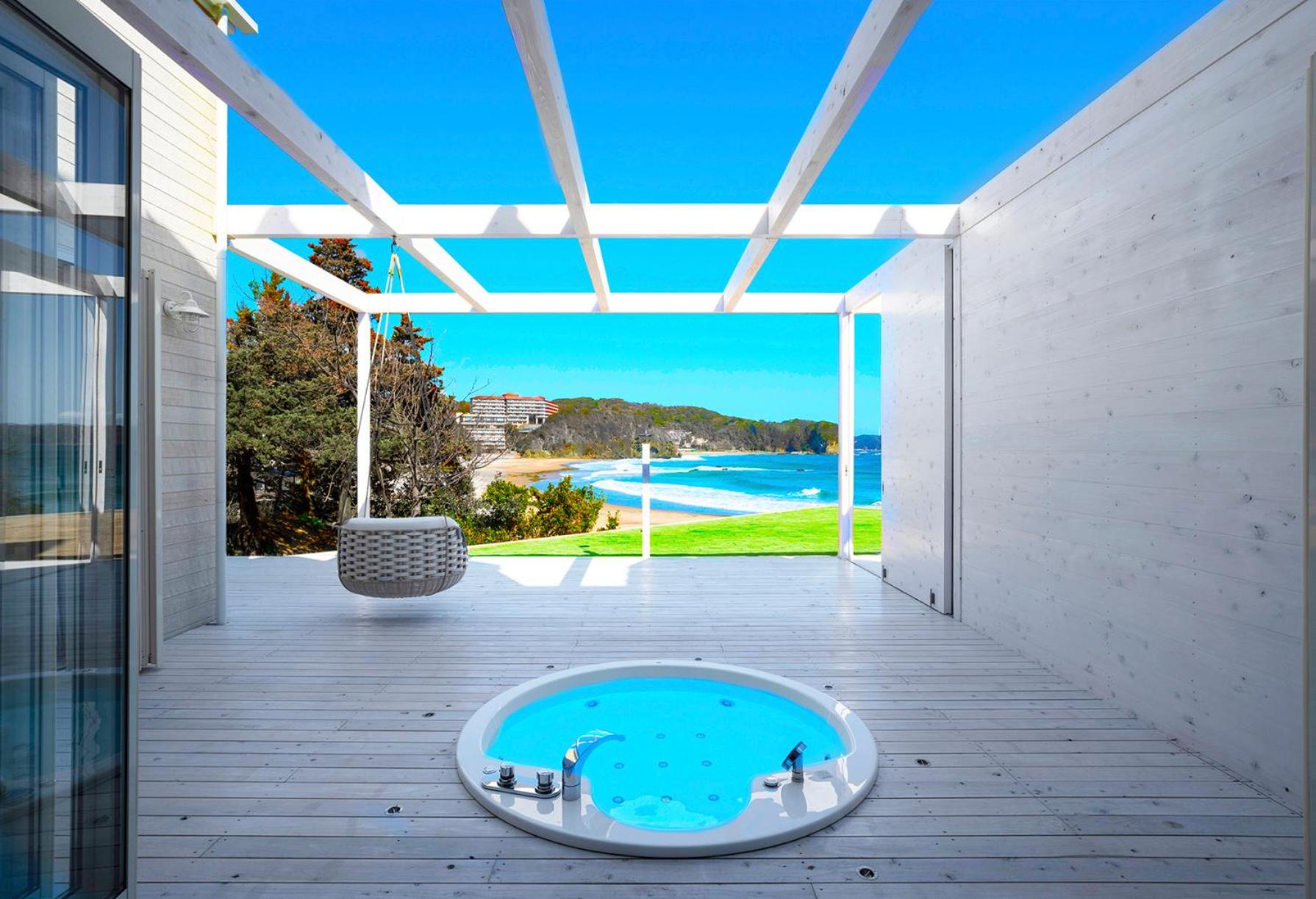 Villa - Beach Front - Photo 11