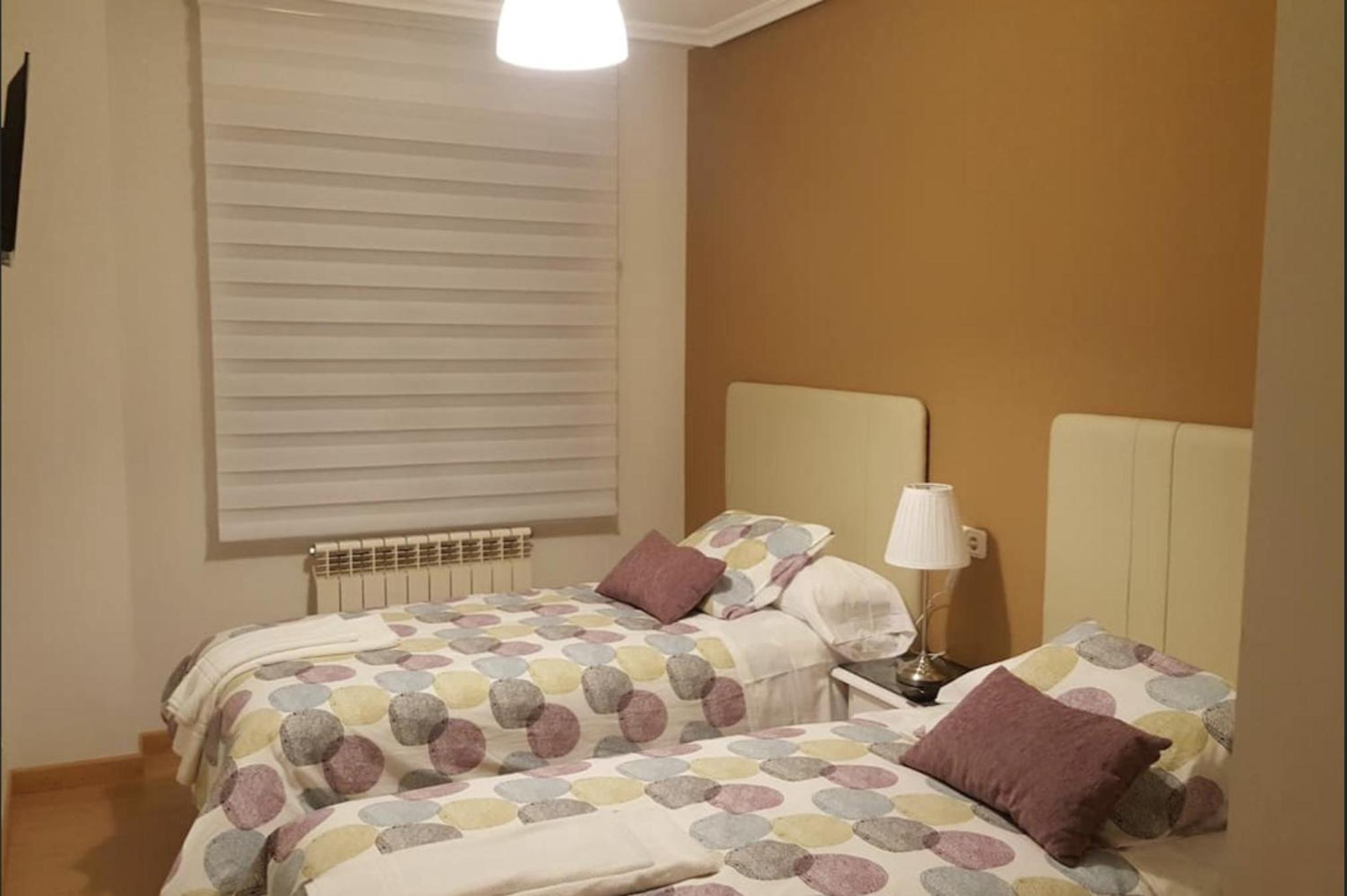 Habitación Doble con Baño Compartido