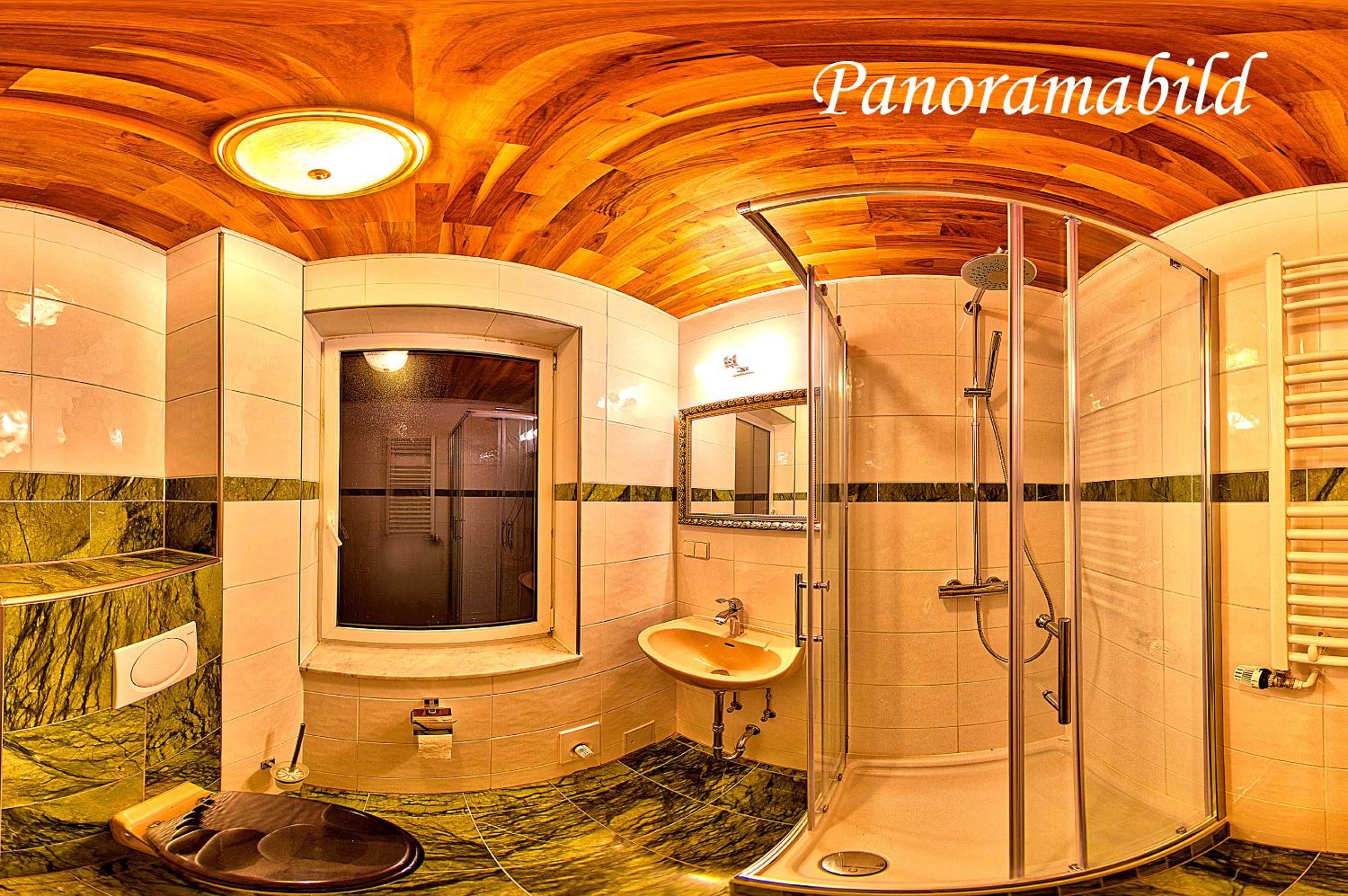 Double Room with Private Bathroom - Photo 6