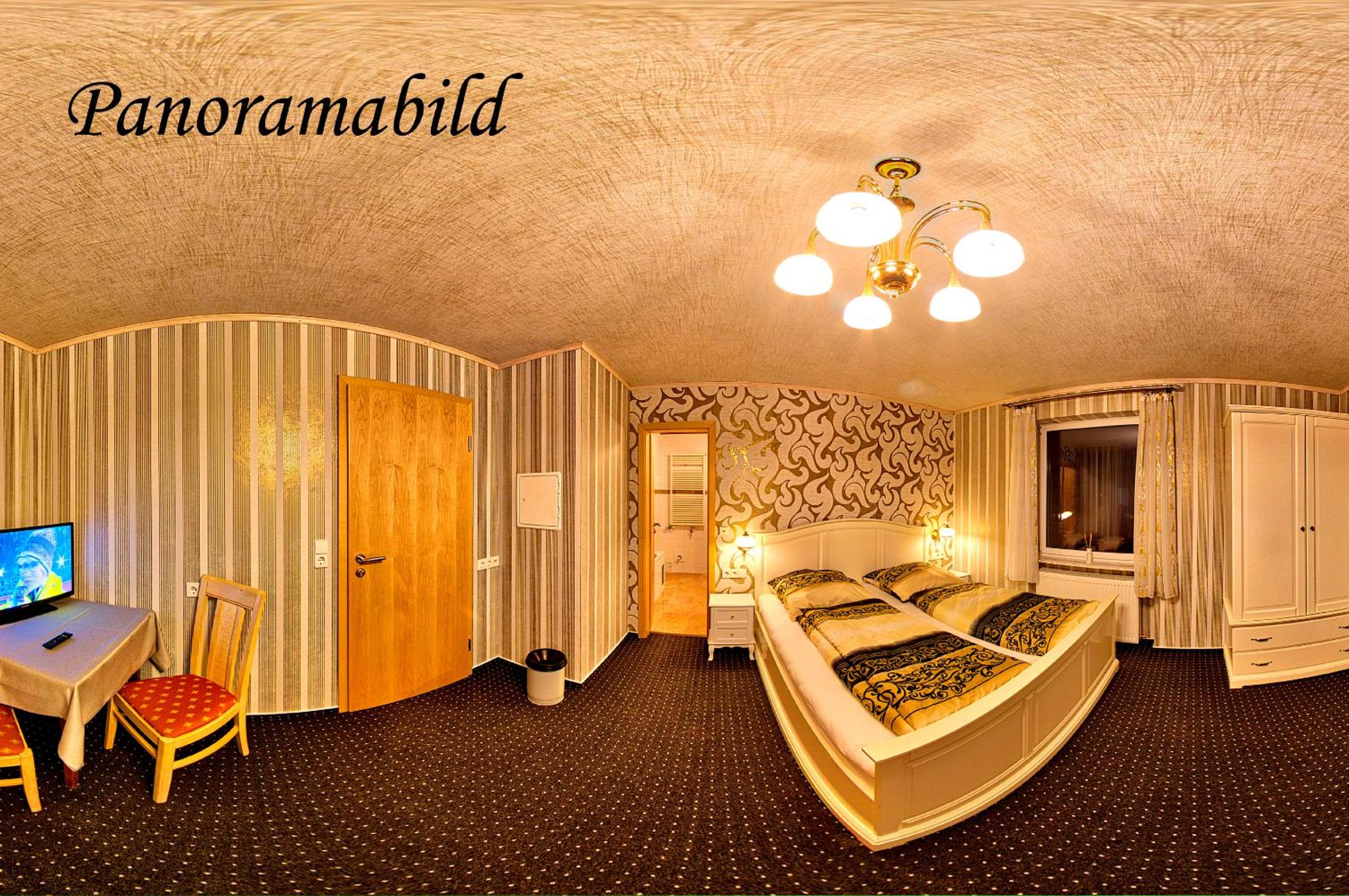 Double Room with Private Bathroom - Photo 5