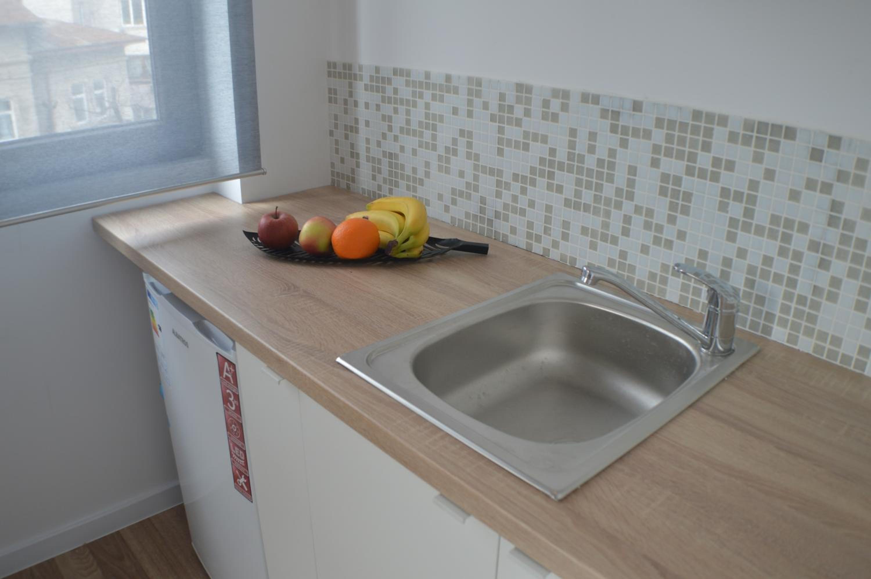 One-Bedroom Apartment - Photo 14